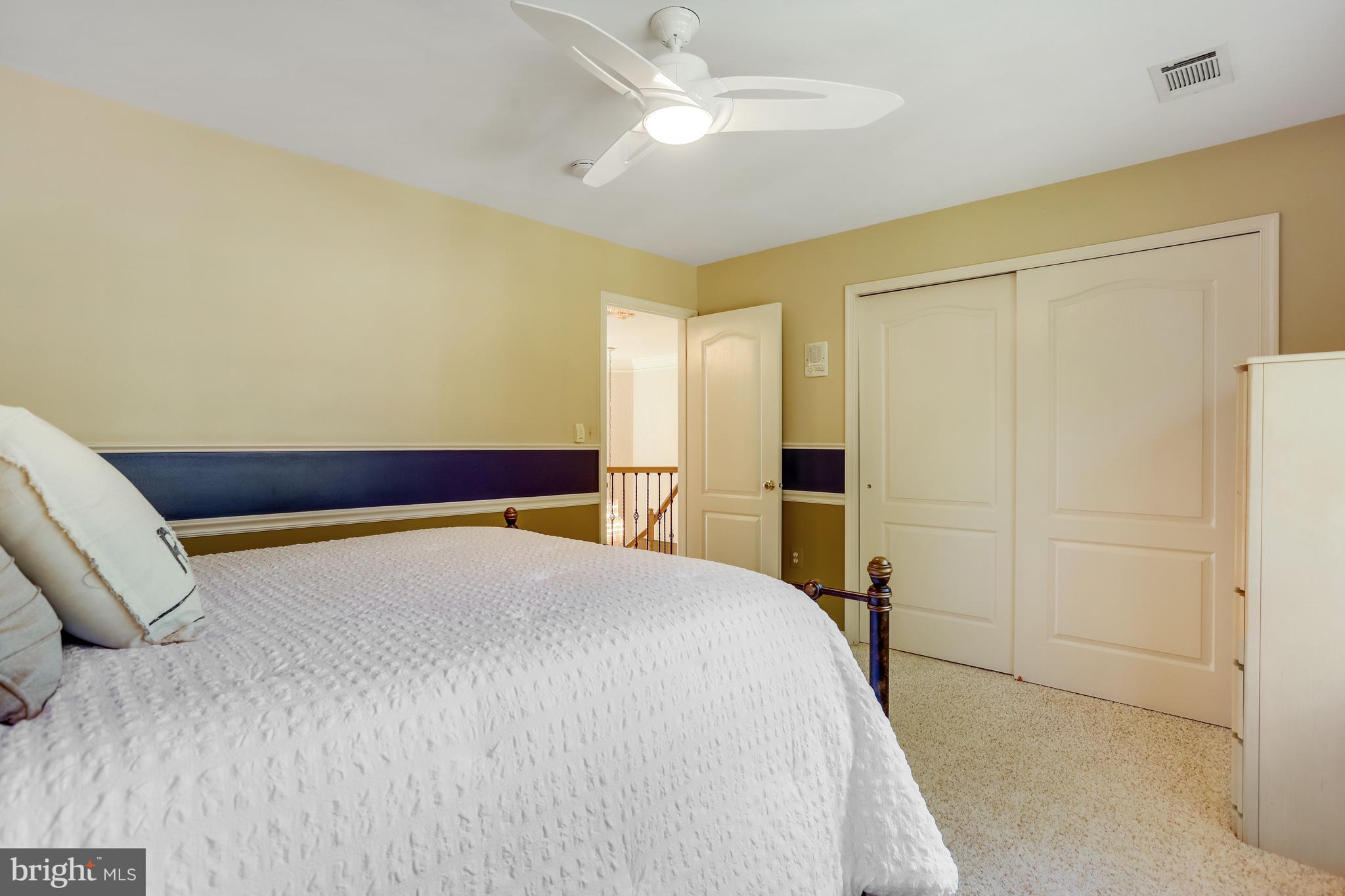 CENTURY OAK - Residential