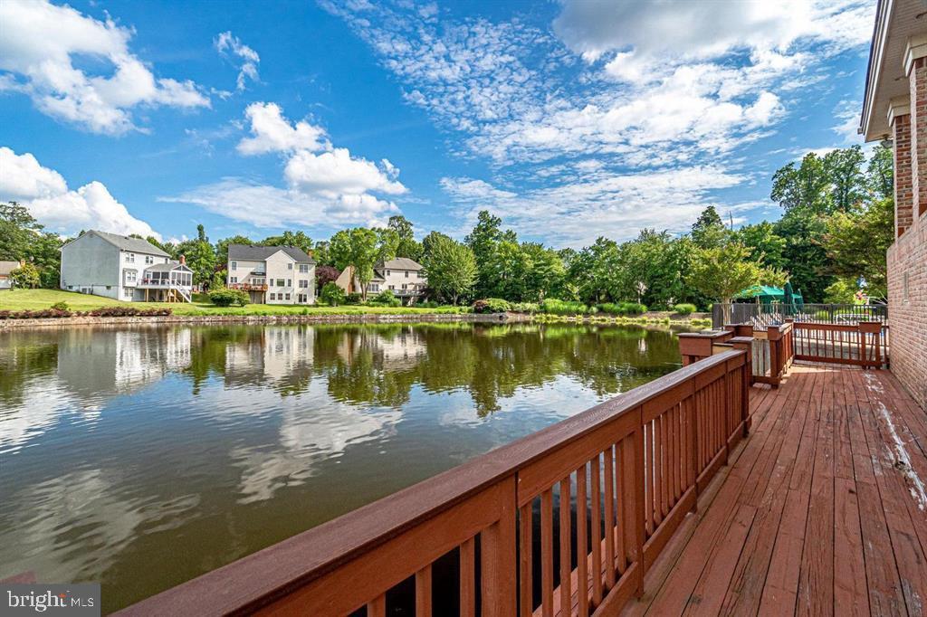 CENTURY OAK - Residential