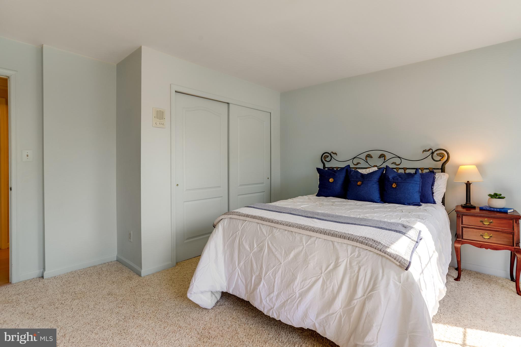 CENTURY OAK - Residential