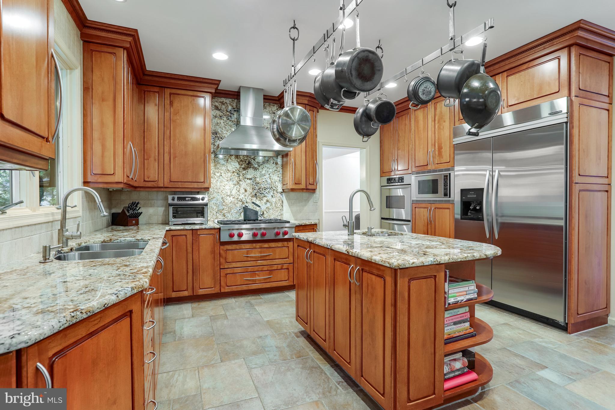 CENTURY OAK - Residential