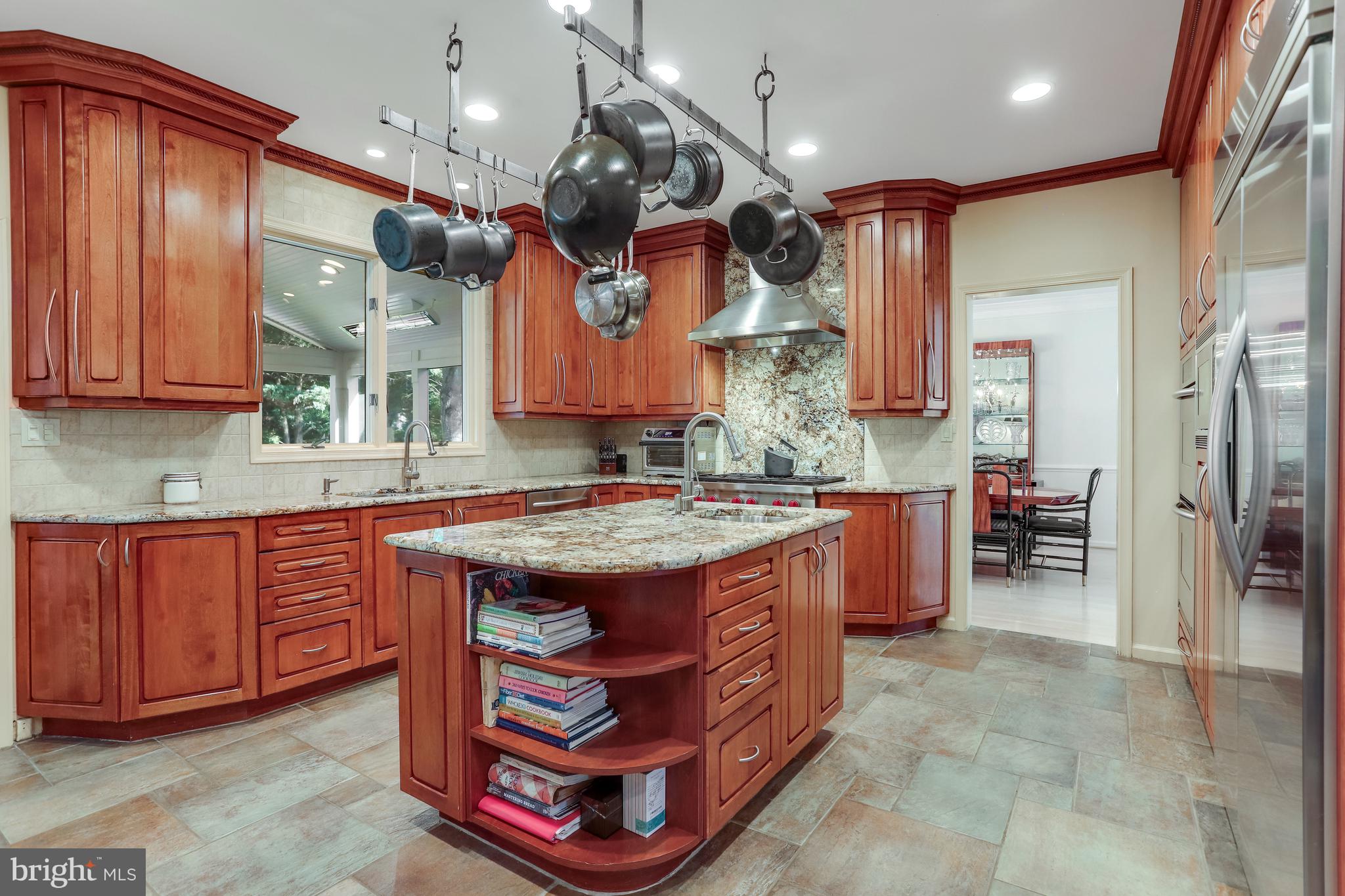 CENTURY OAK - Residential