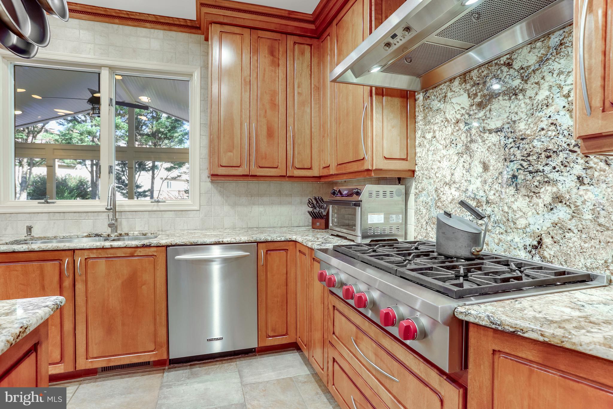 CENTURY OAK - Residential