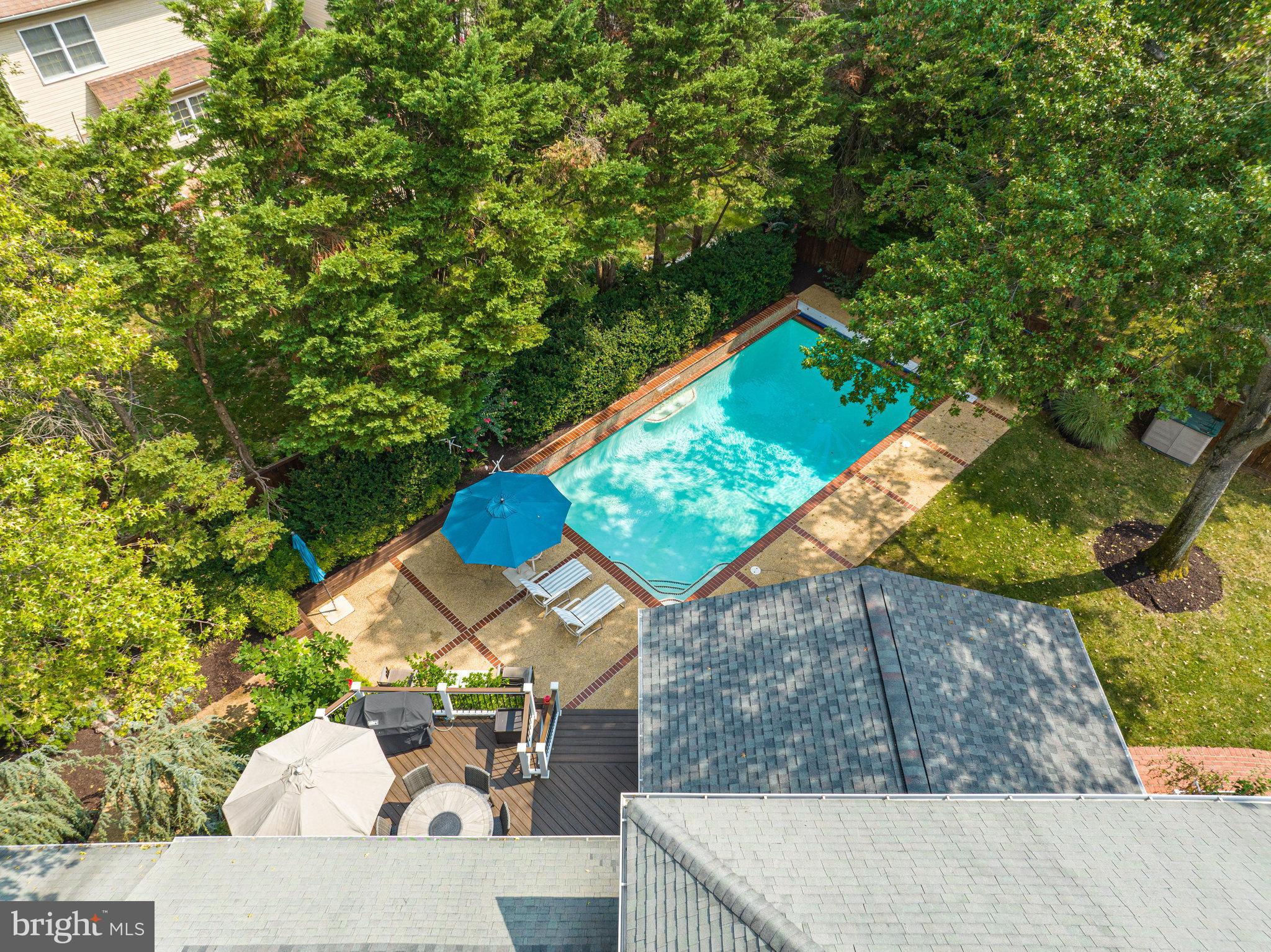 CENTURY OAK - Residential