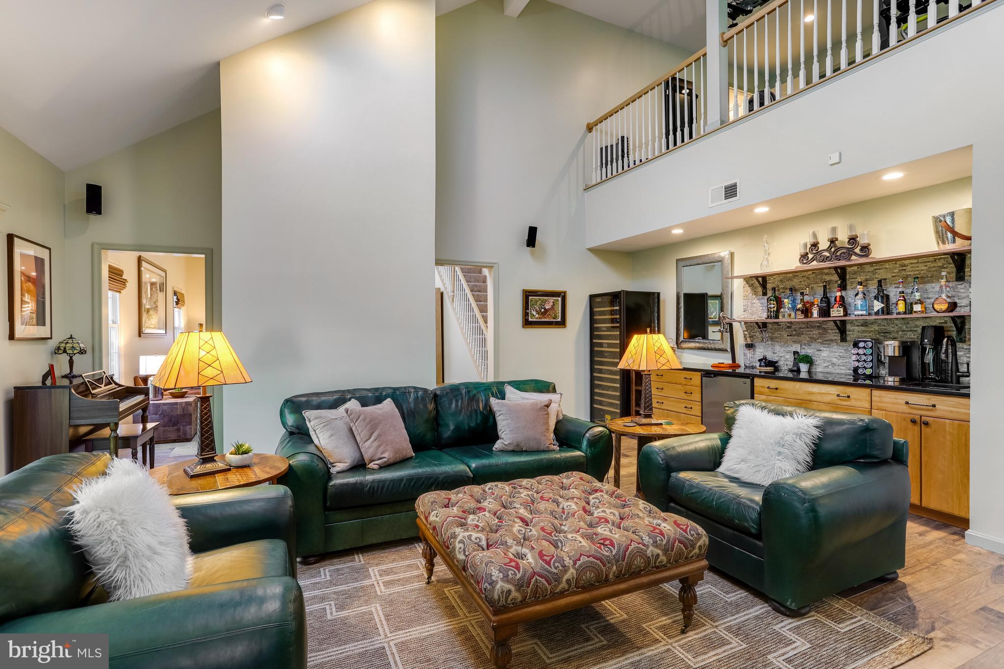 CENTURY OAK - Residential