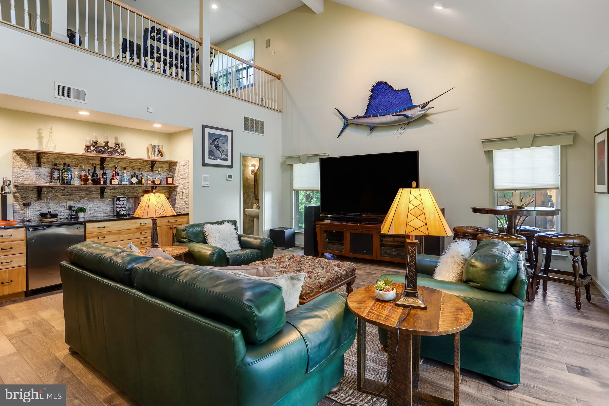 CENTURY OAK - Residential