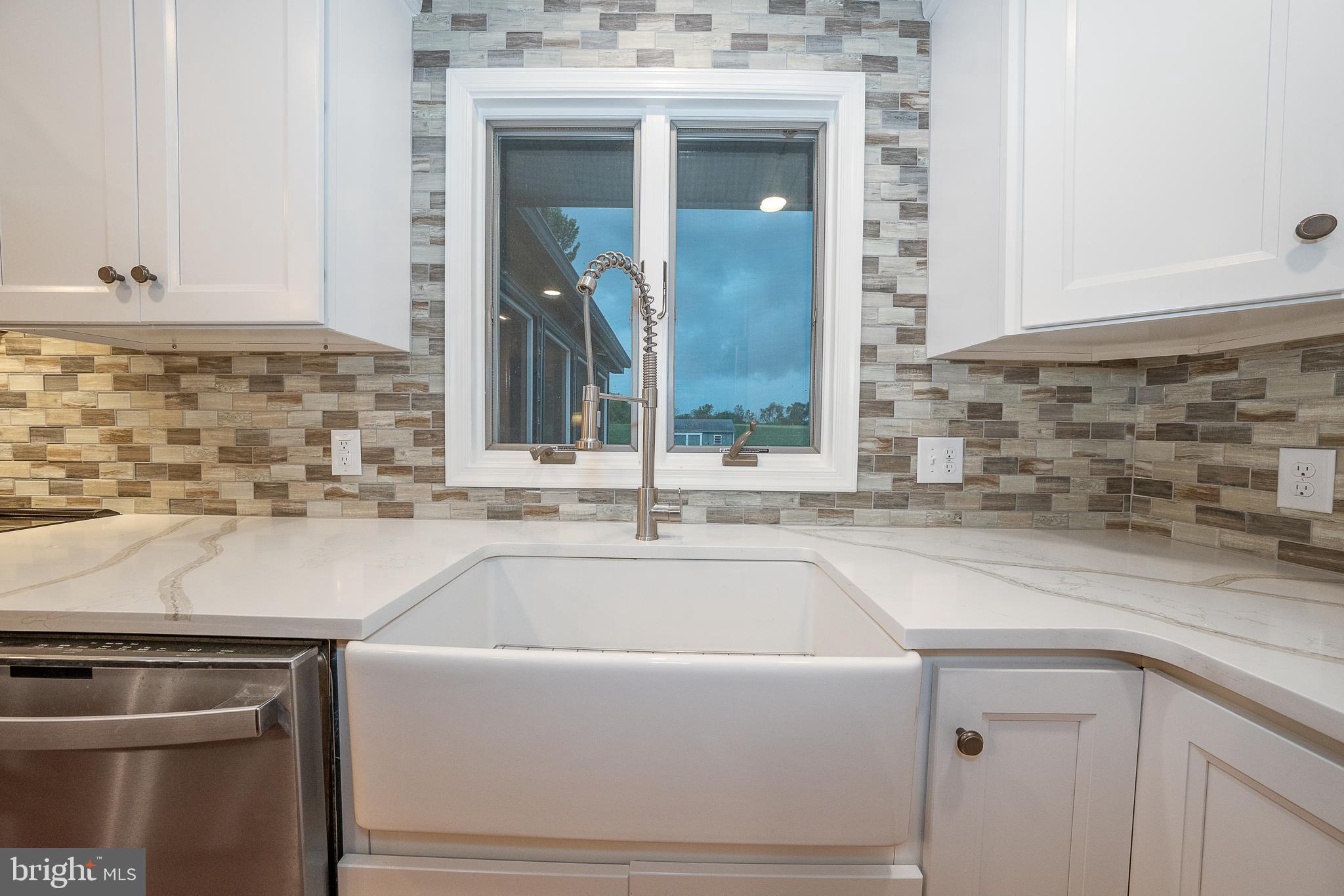 950 SPRING CITY ROAD