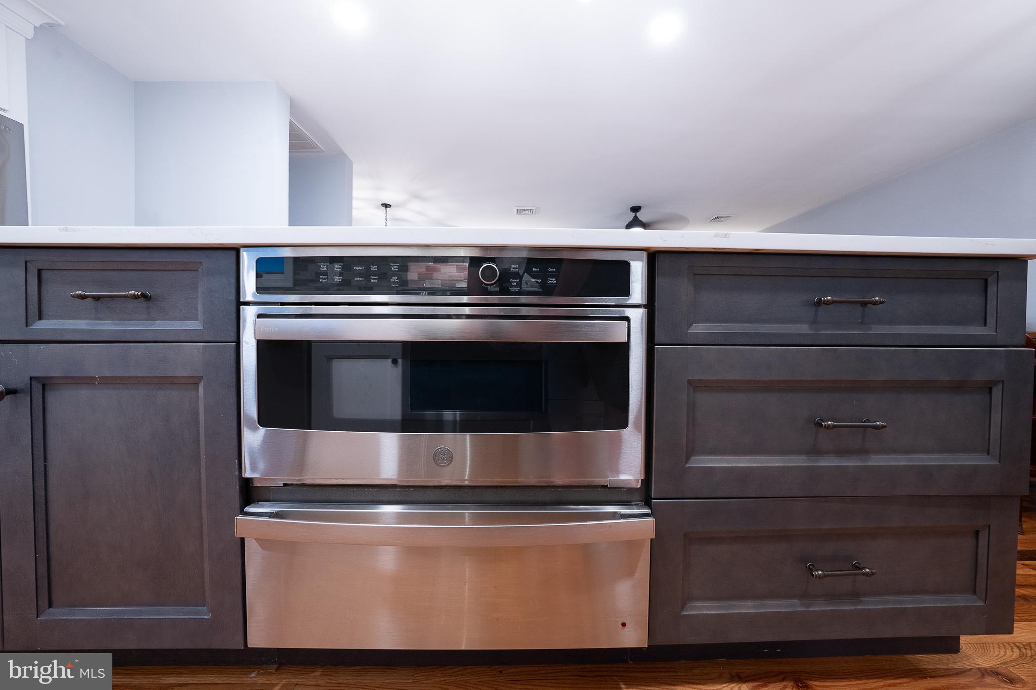 950 SPRING CITY ROAD