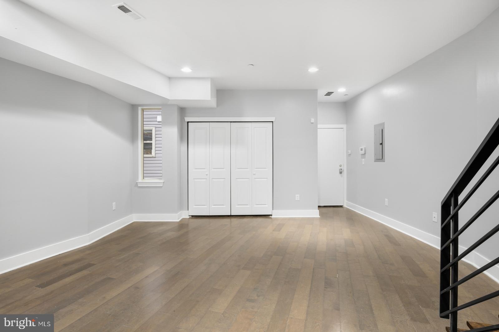 2512 FRANKFORD AVENUE 2B