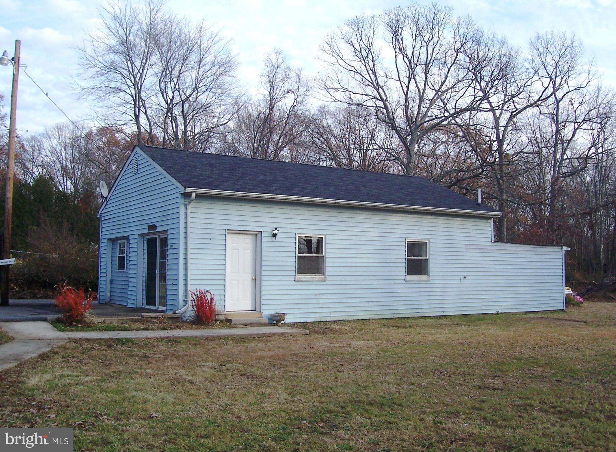 ACCOKEEK GROVES - Residential Lease