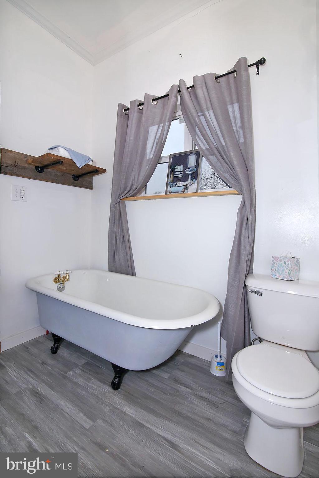 ANNVILLE TOWNSHIP - Residential