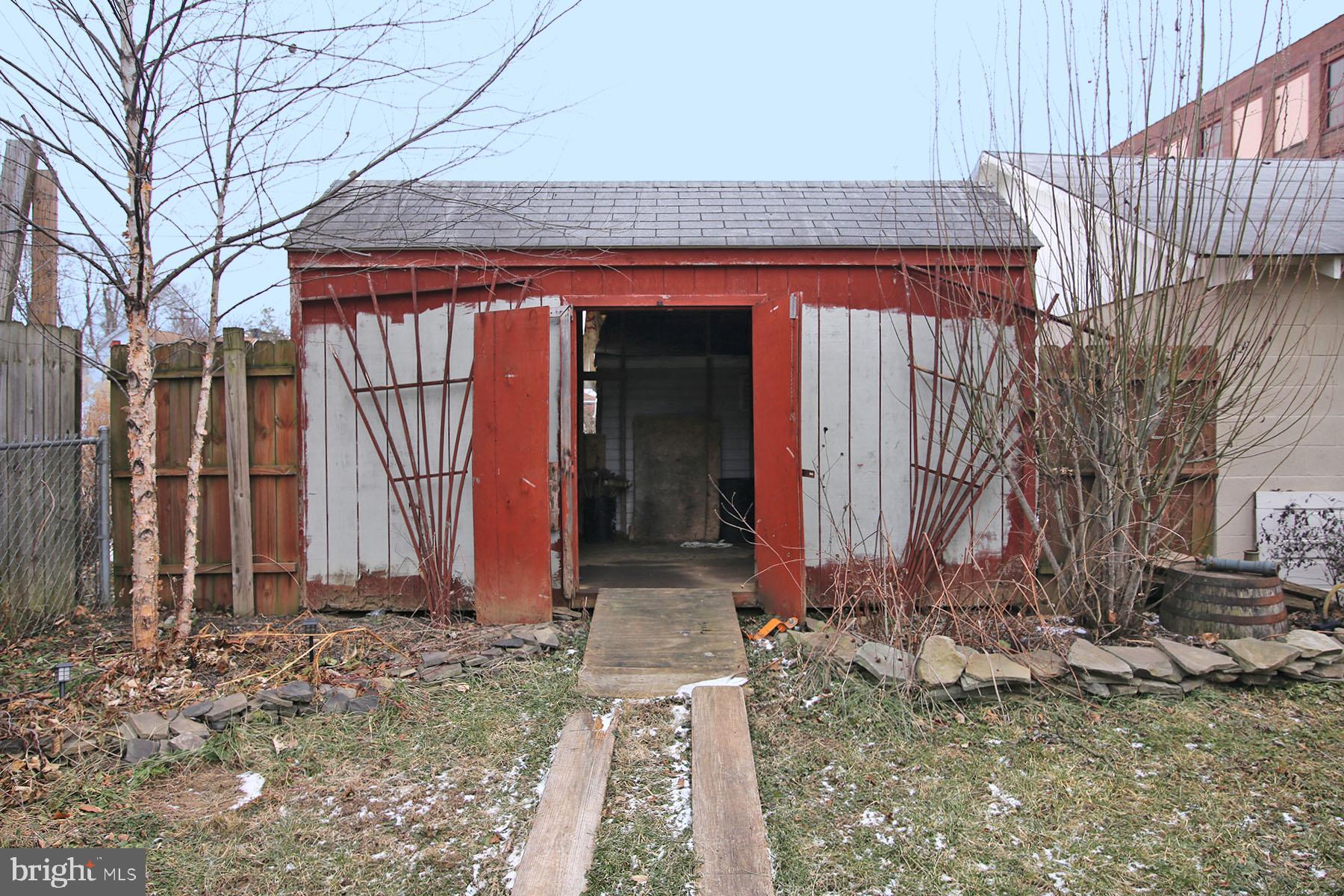 ANNVILLE TOWNSHIP - Residential