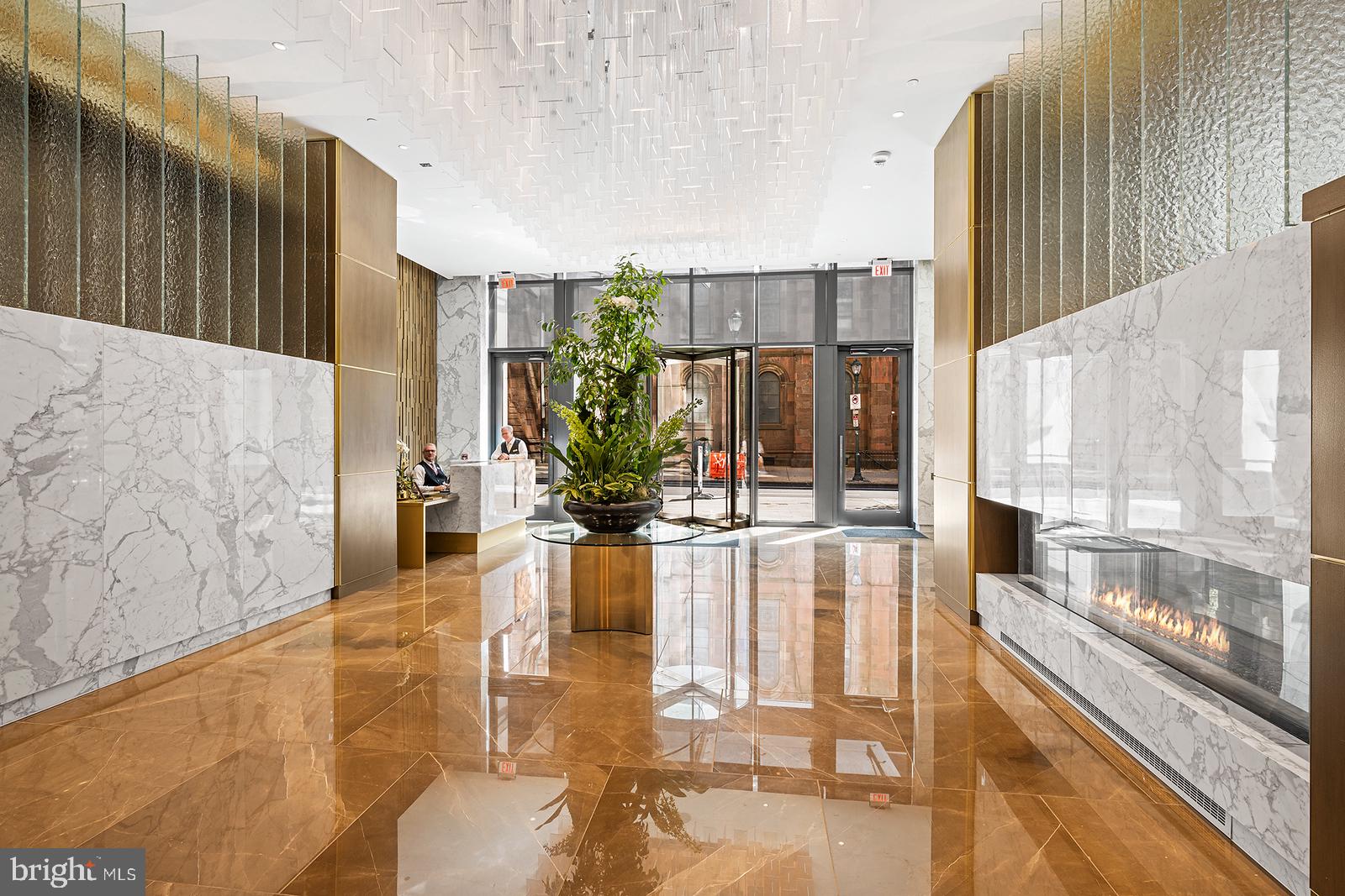 RITTENHOUSE SQUARE - Residential