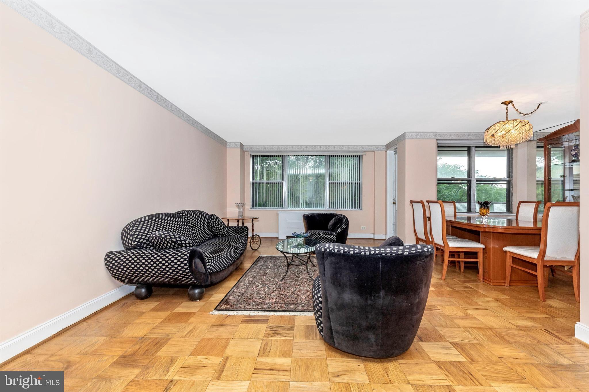 OAK HILL - Residential