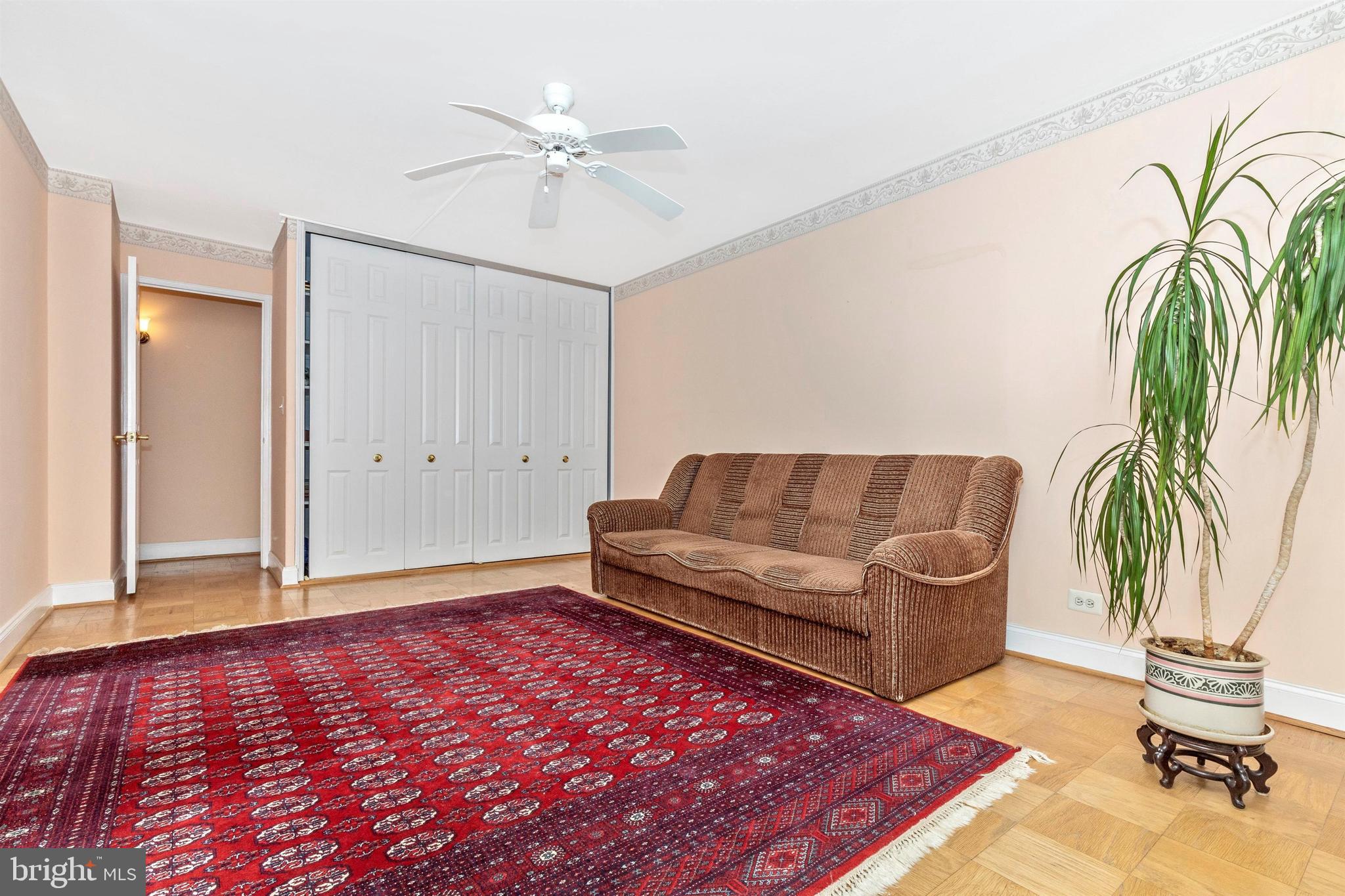 OAK HILL - Residential