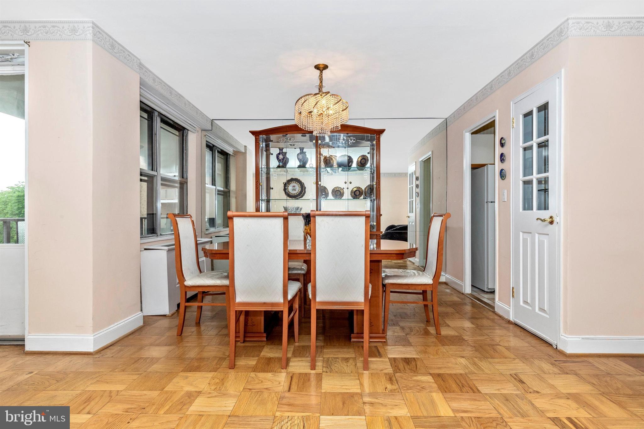 OAK HILL - Residential