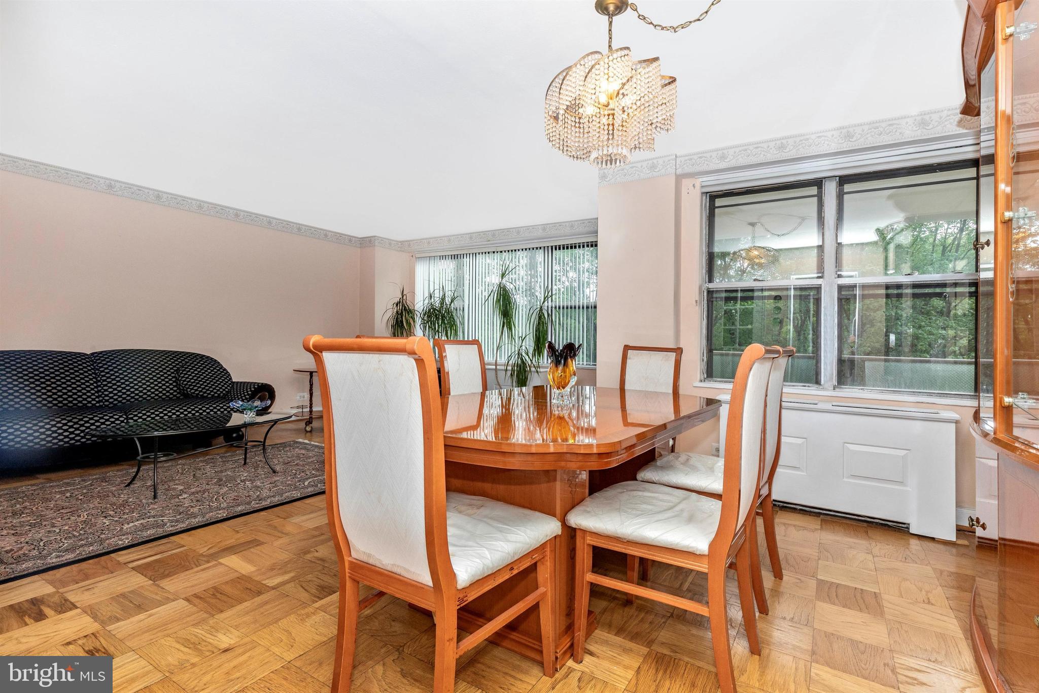 OAK HILL - Residential