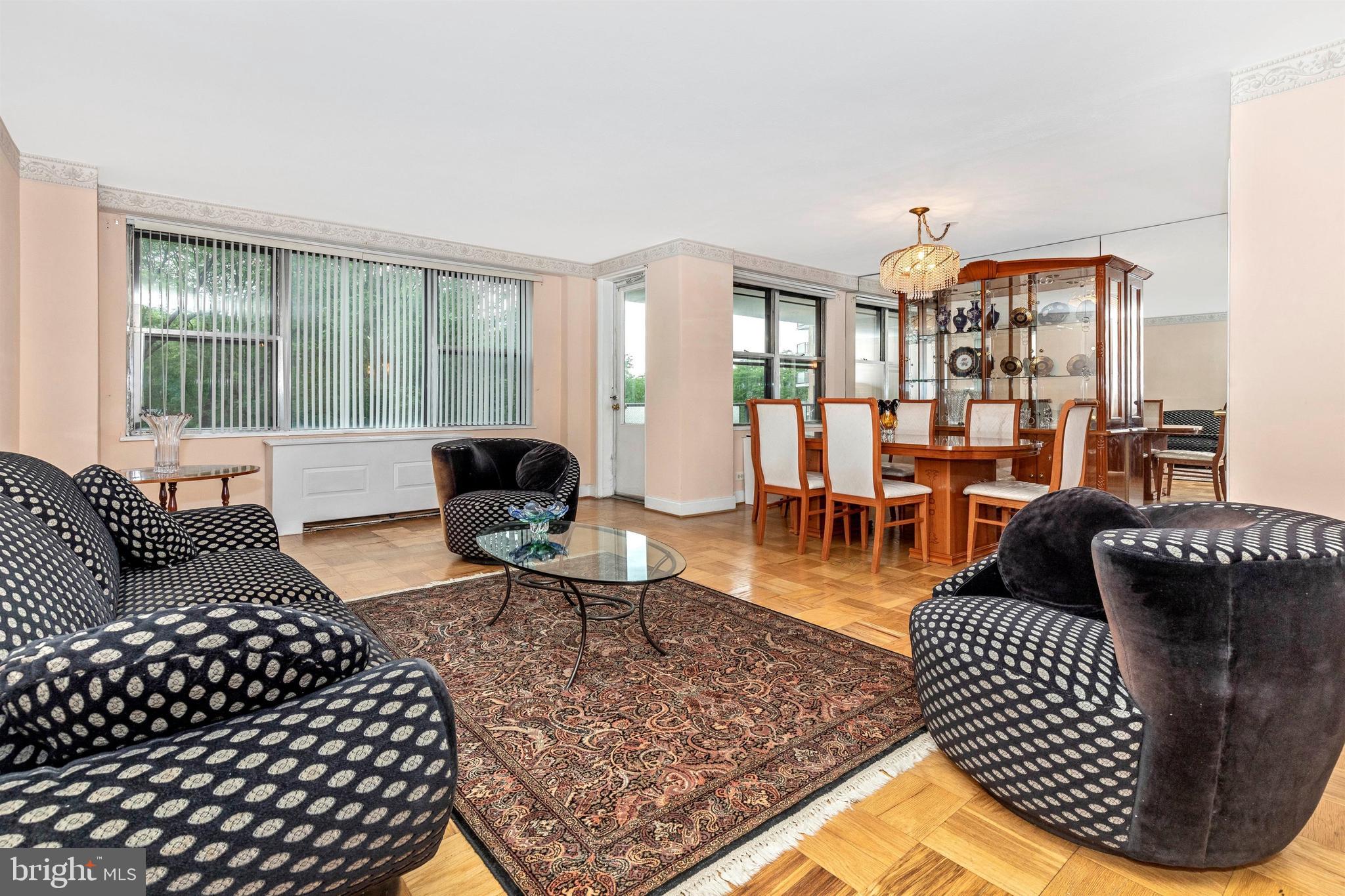 OAK HILL - Residential