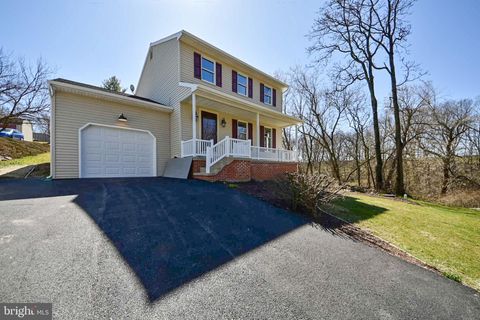 Photo of 1085 DRAGER RD, COLUMBIA, PA 17512 (MLS # PALA2031864)