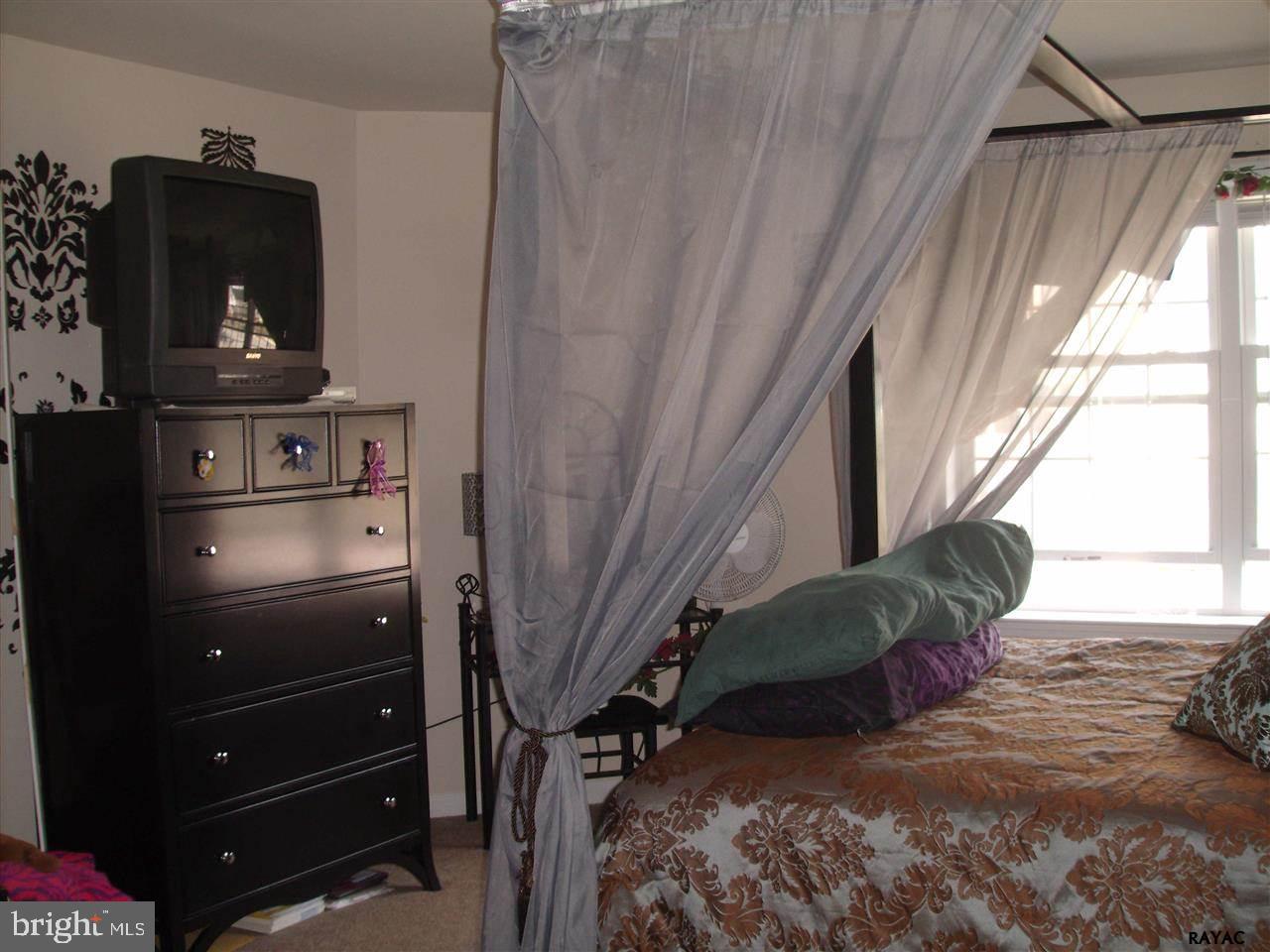 BROOKSIDE HEIGHTS - Residential