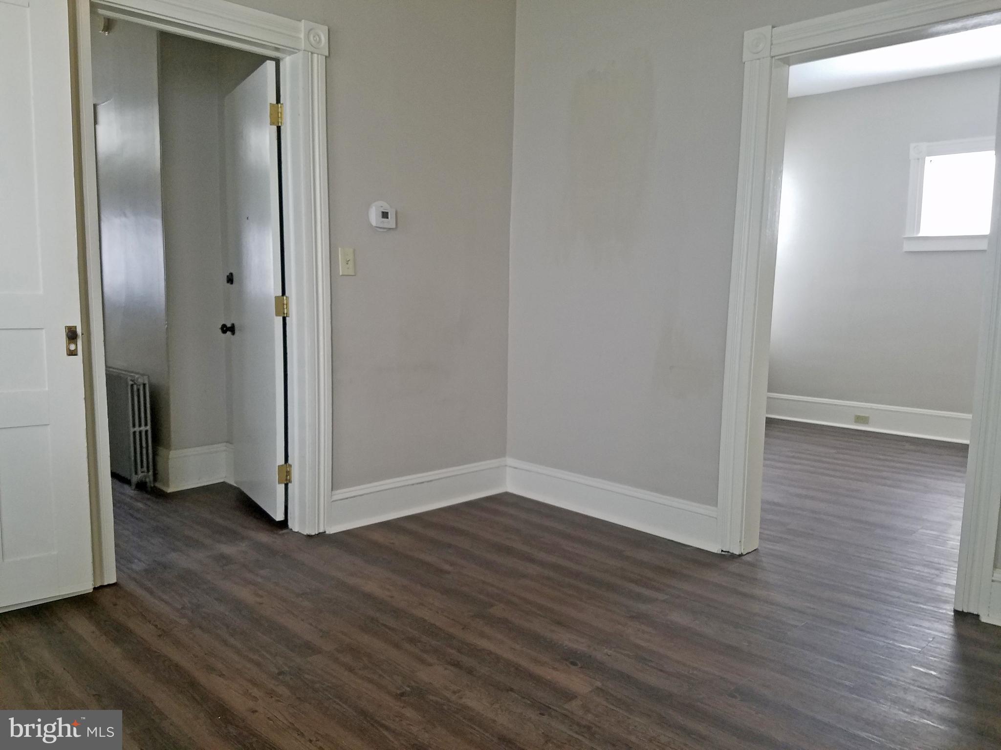EASTON CITY - Residential Income