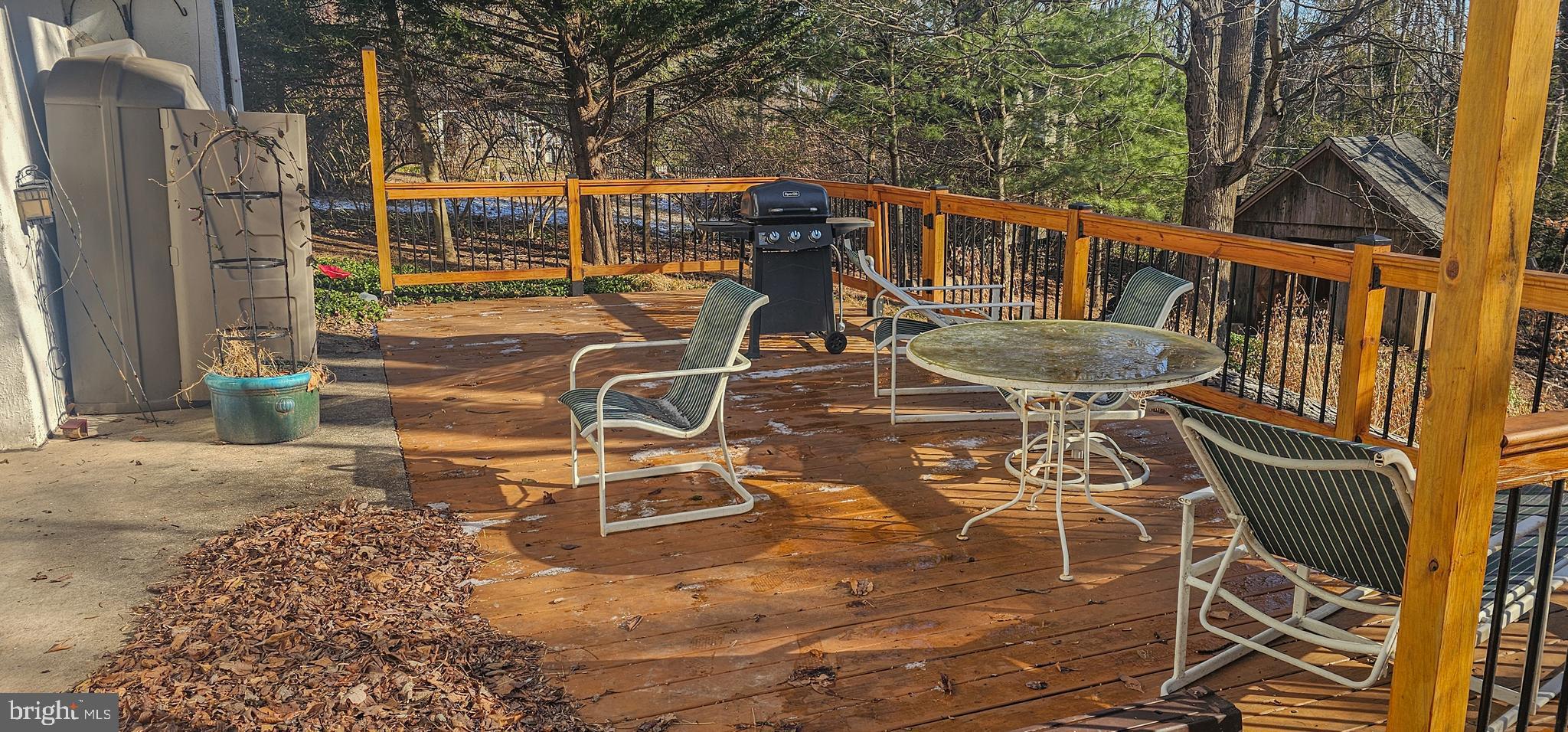 PINELEIGH - Residential