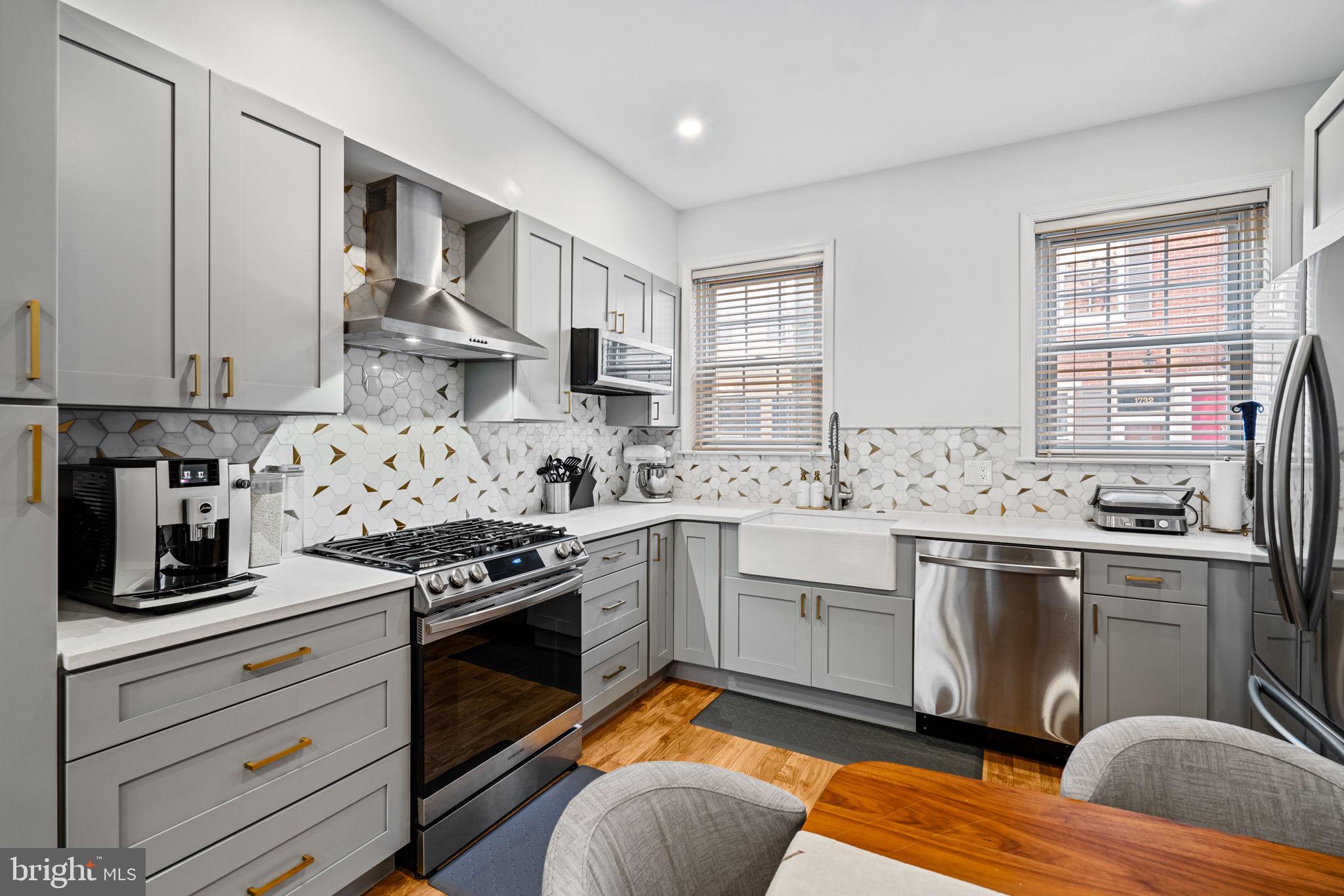 RITTENHOUSE SQUARE - Residential Lease