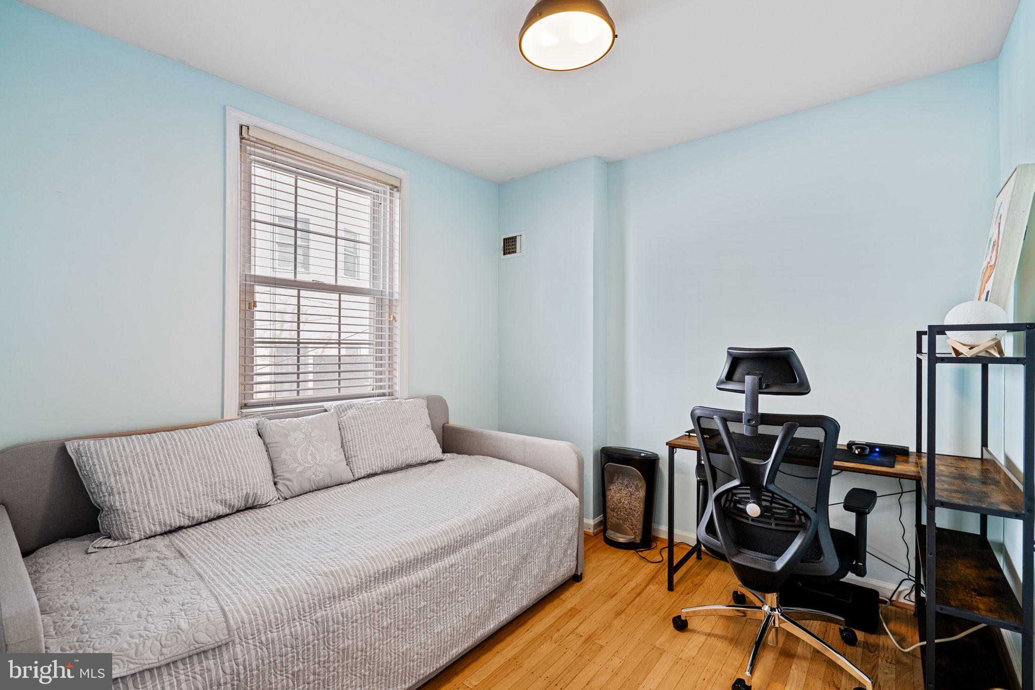 RITTENHOUSE SQUARE - Residential Lease