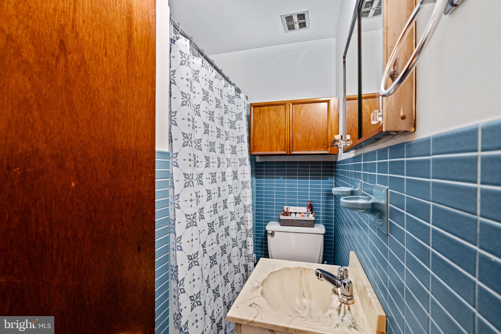 RITTENHOUSE SQUARE - Residential Lease