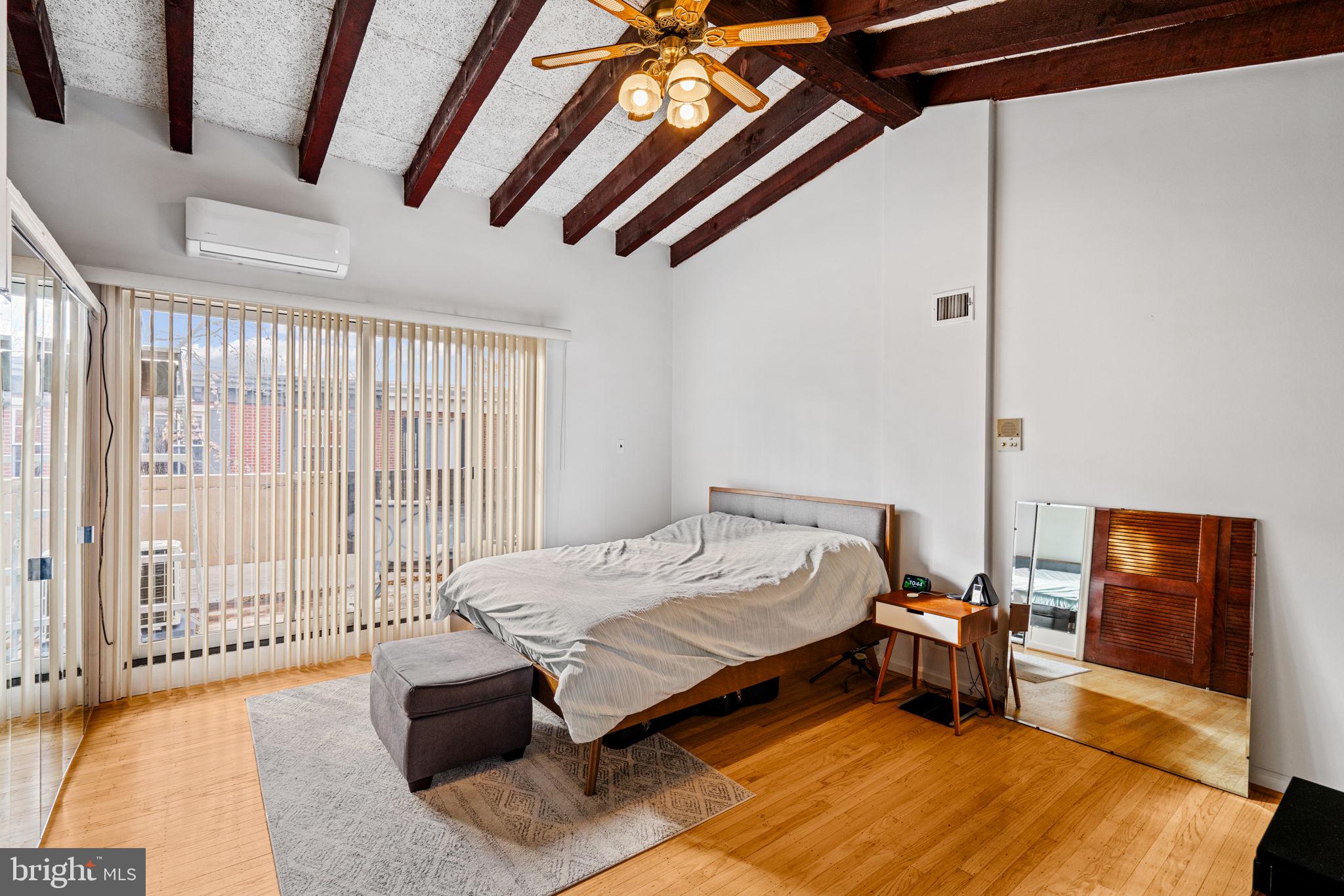 RITTENHOUSE SQUARE - Residential Lease