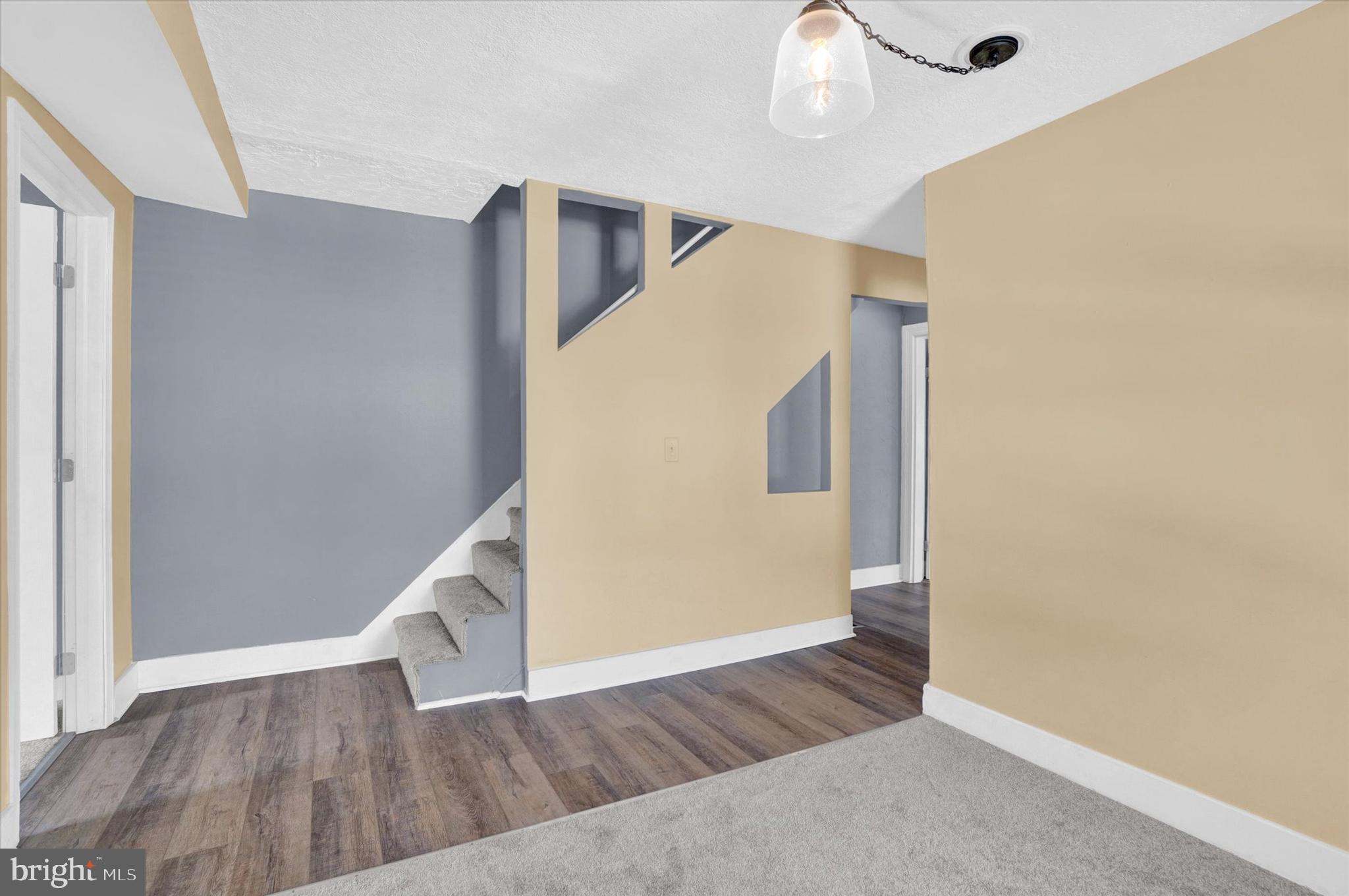 WINDSOR PARK - Residential
