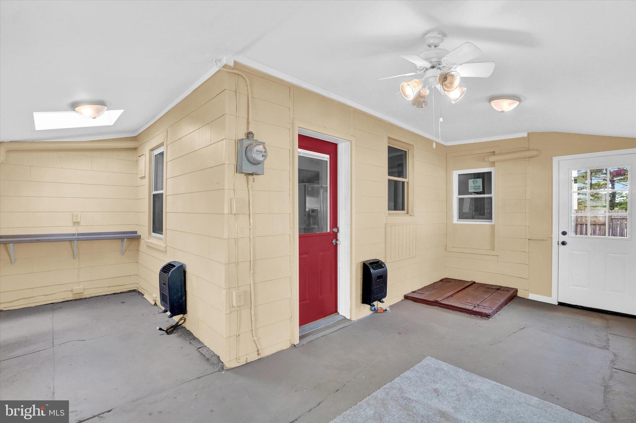 WINDSOR PARK - Residential
