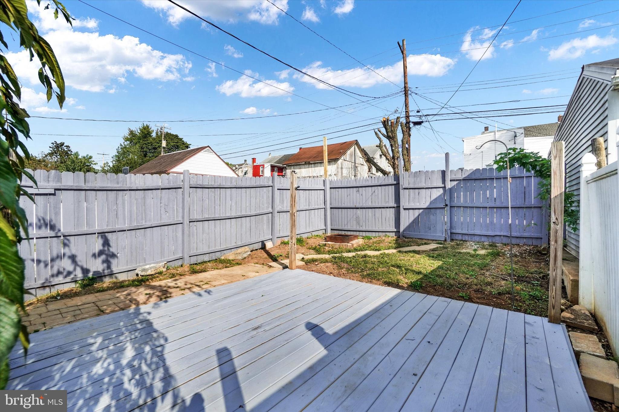 WINDSOR PARK - Residential