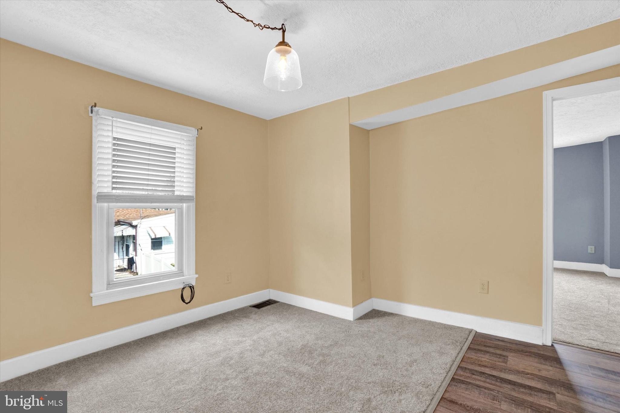 WINDSOR PARK - Residential