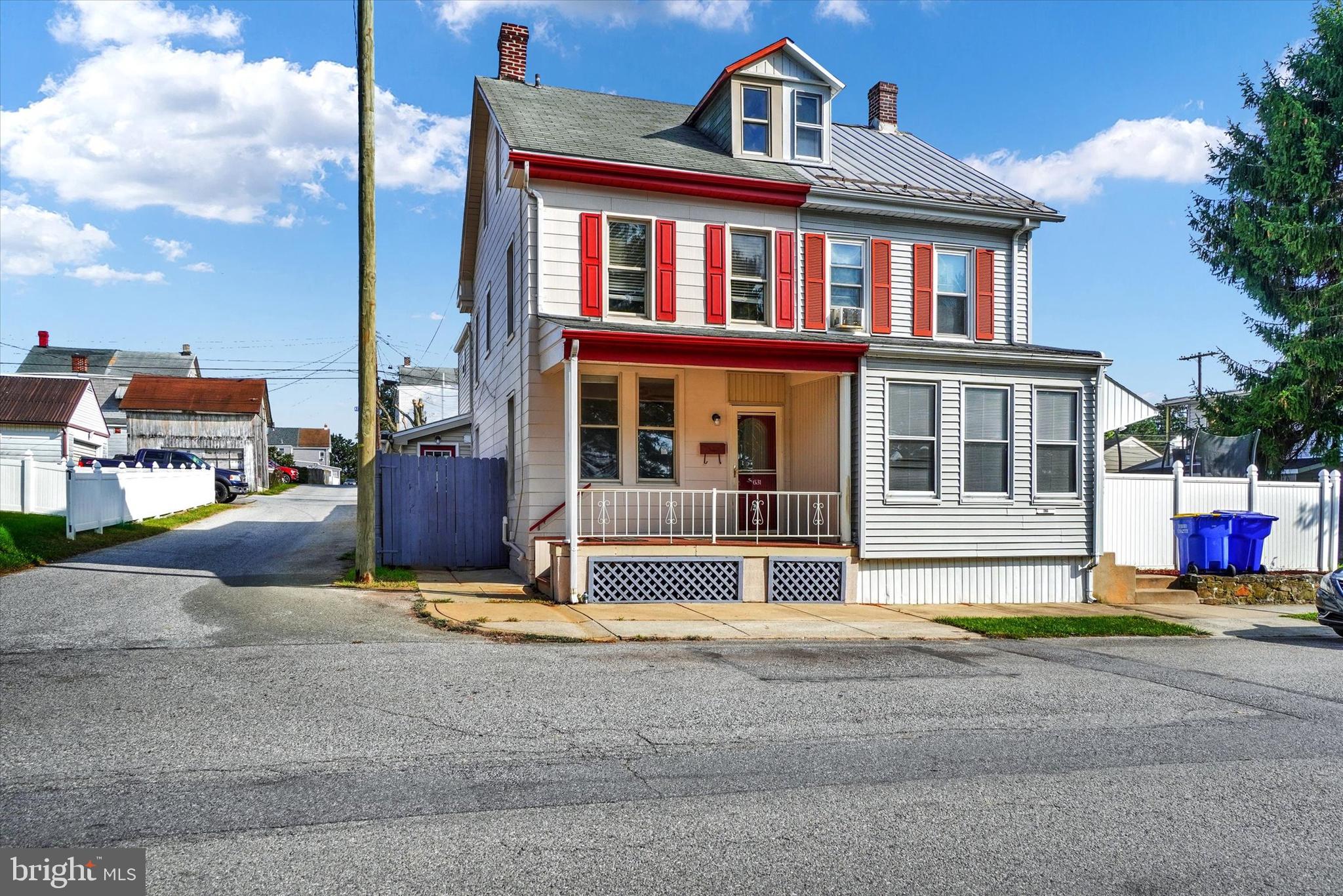 WINDSOR PARK - Residential