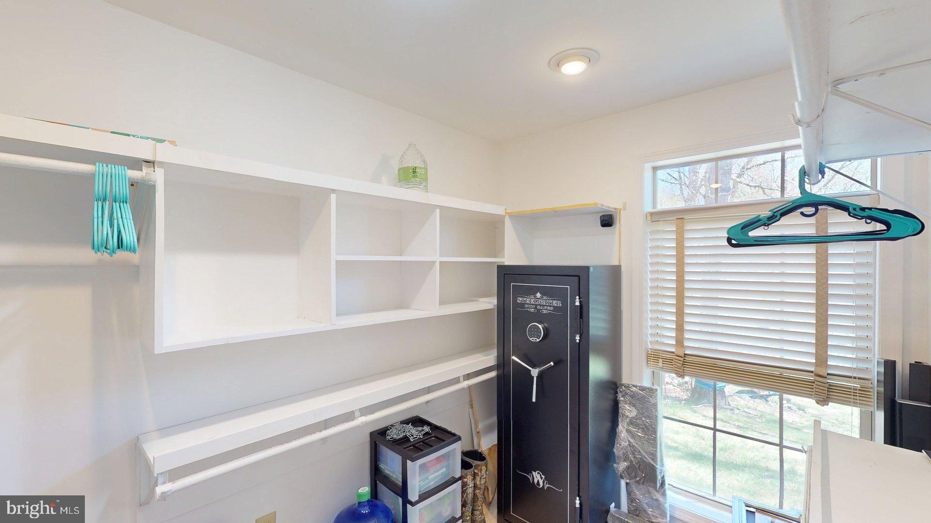 HANGING ROCK RIDGE ESTATES - Residential