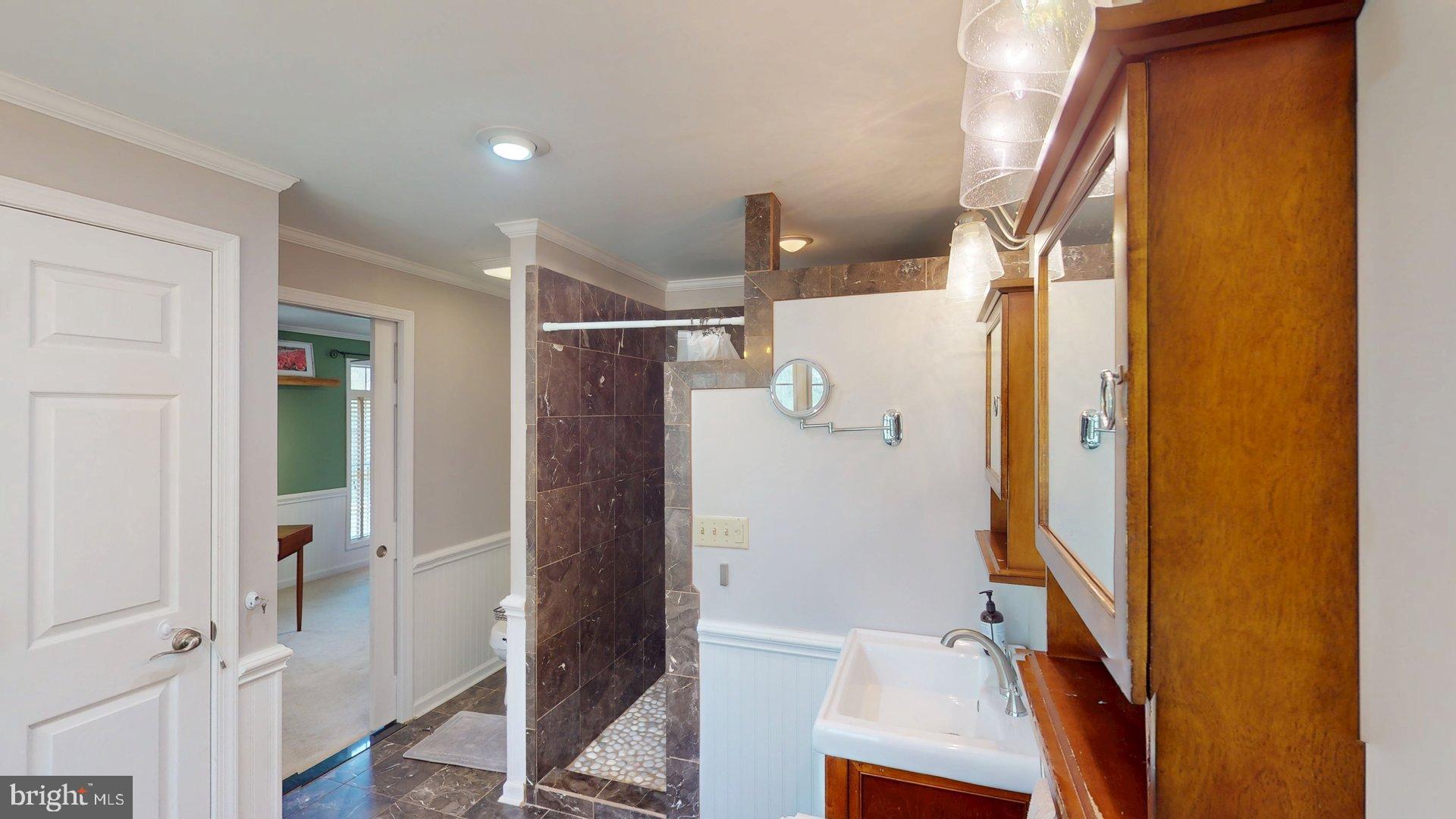 HANGING ROCK RIDGE ESTATES - Residential