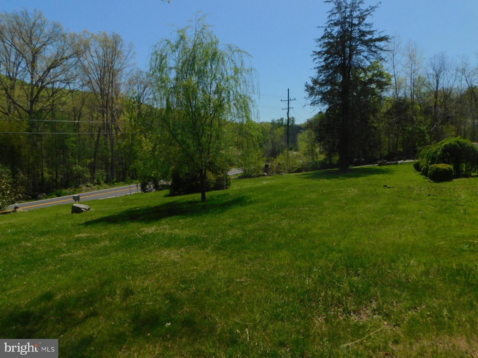 HANGING ROCK RIDGE ESTATES - Residential