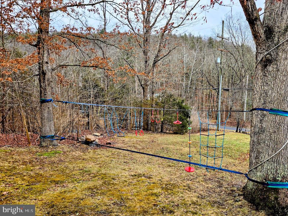 HANGING ROCK RIDGE ESTATES - Residential