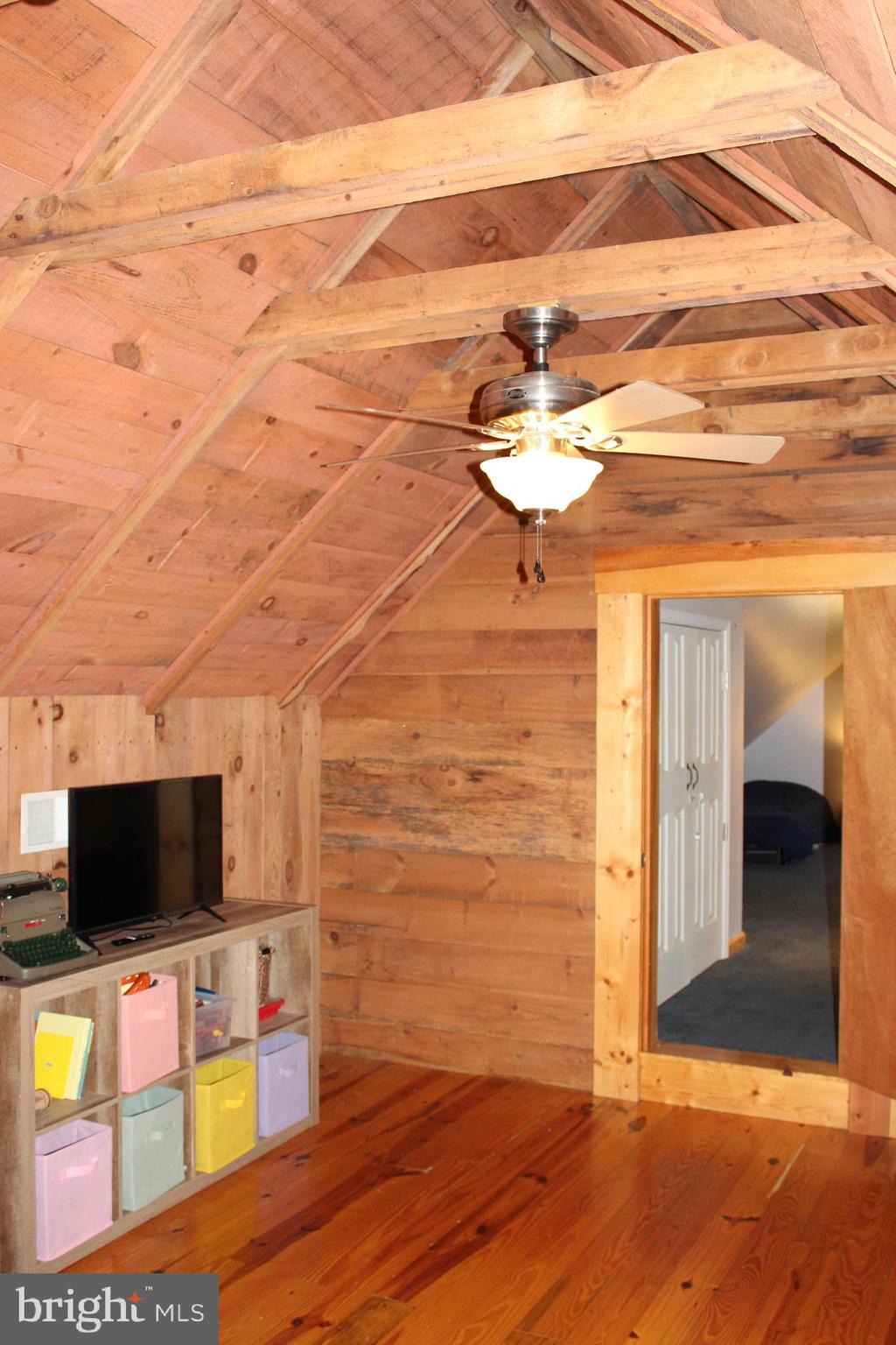 HANGING ROCK RIDGE ESTATES - Residential