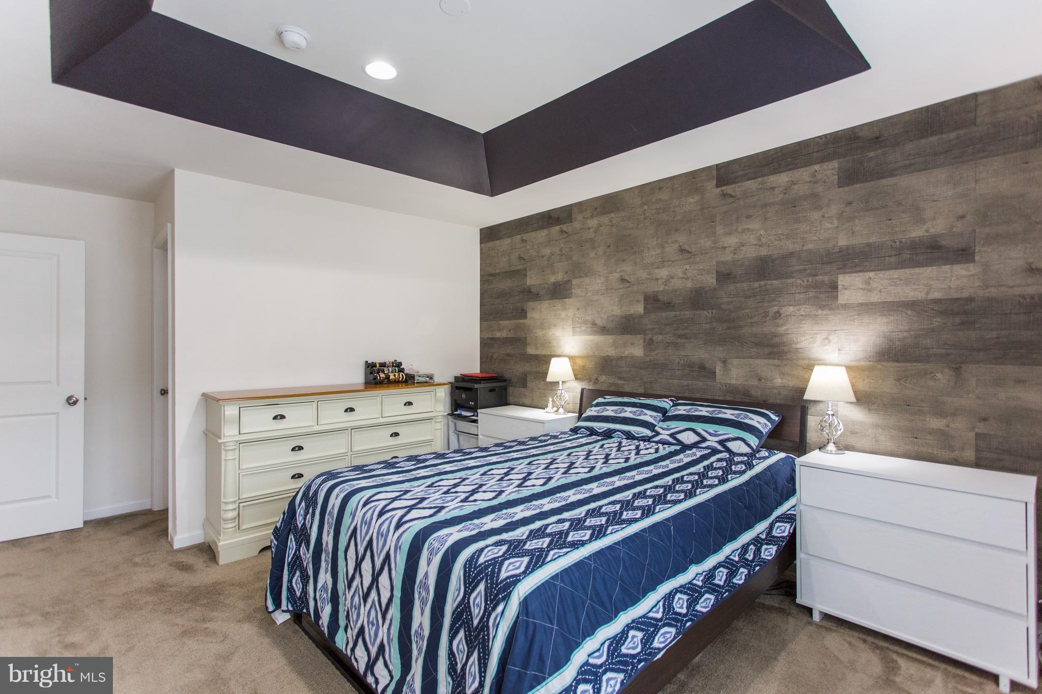 EASTVIEW AT STONE RIDGE - Residential