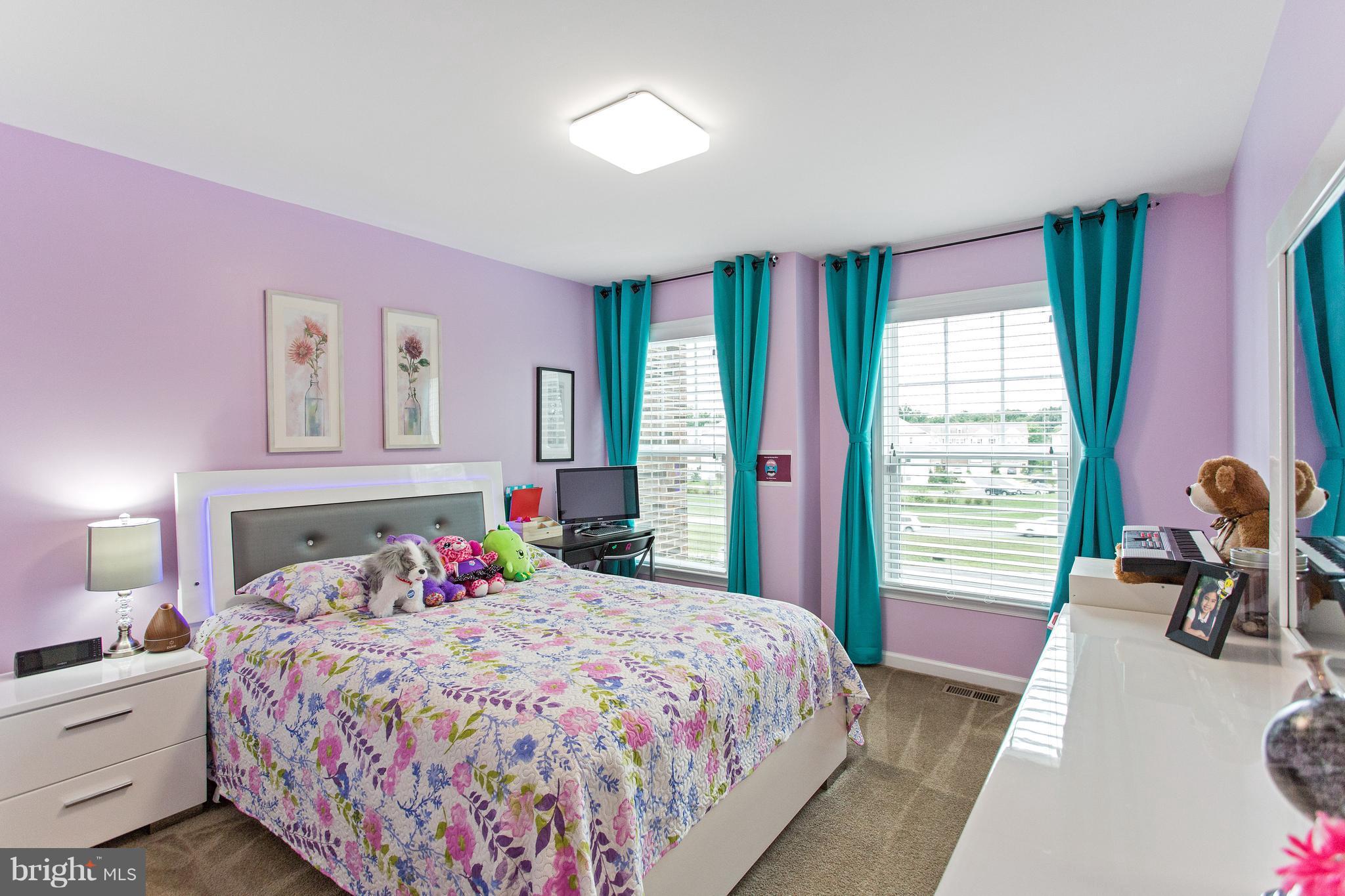 EASTVIEW AT STONE RIDGE - Residential