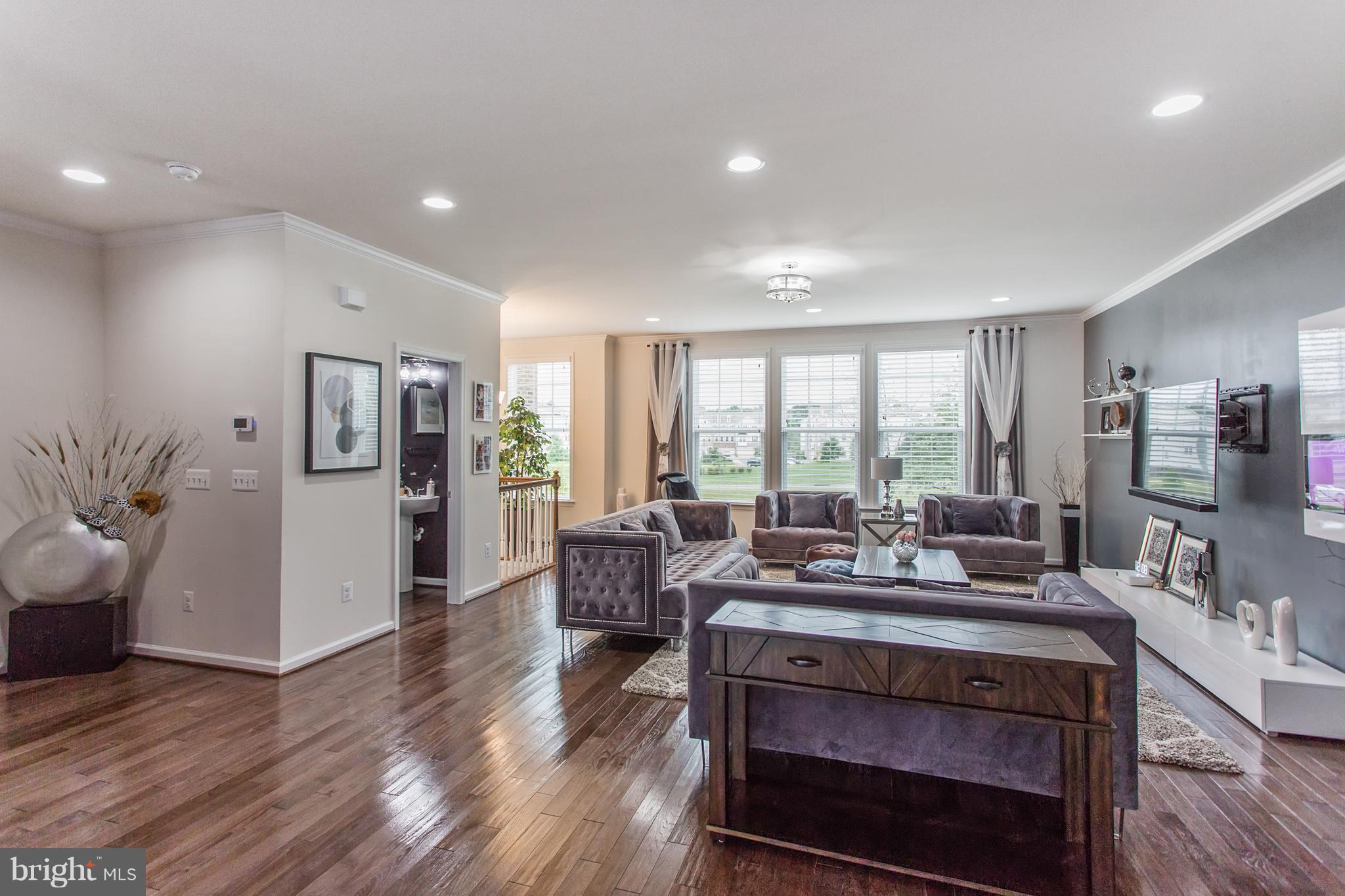 EASTVIEW AT STONE RIDGE - Residential