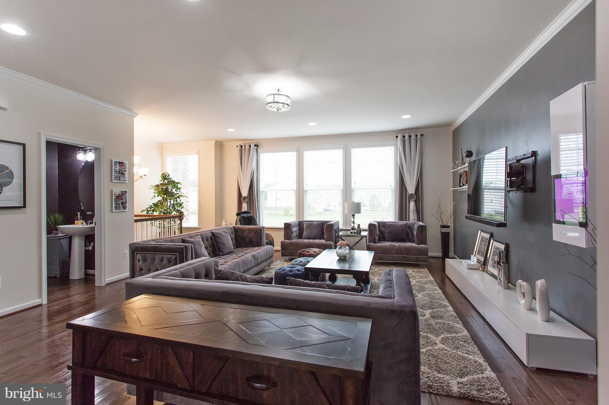 EASTVIEW AT STONE RIDGE - Residential