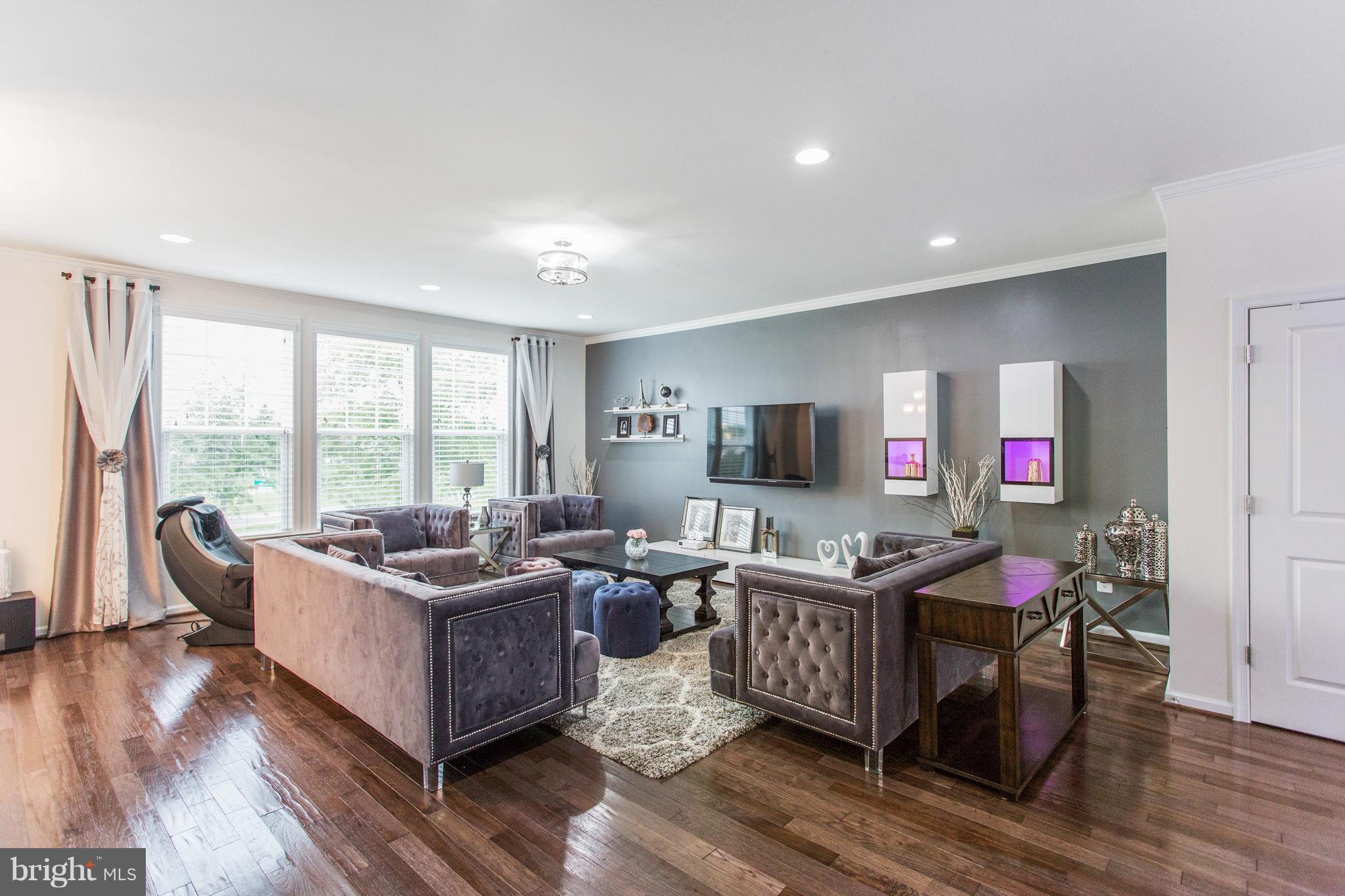 EASTVIEW AT STONE RIDGE - Residential