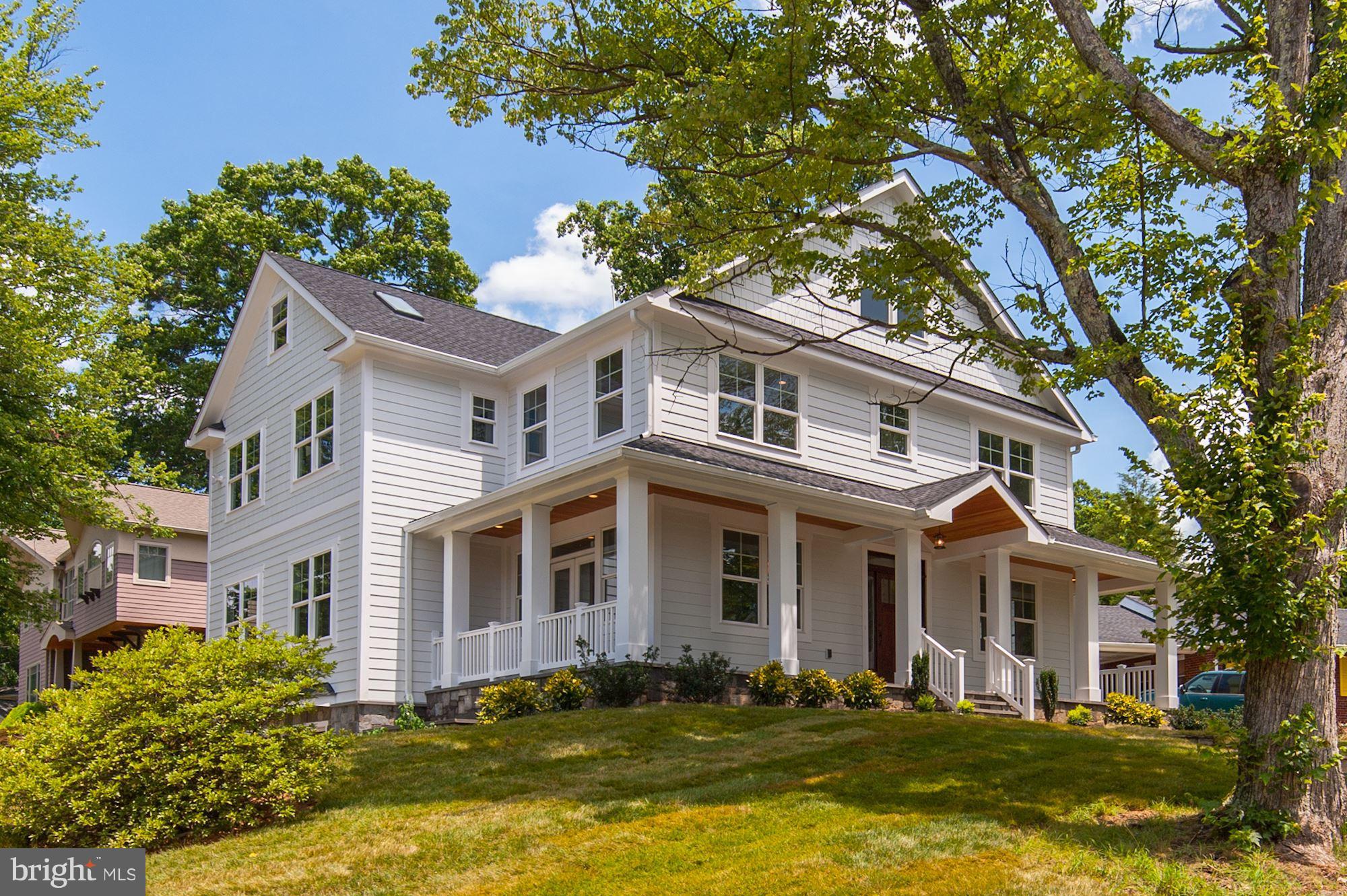 VIENNA WOODS - Residential