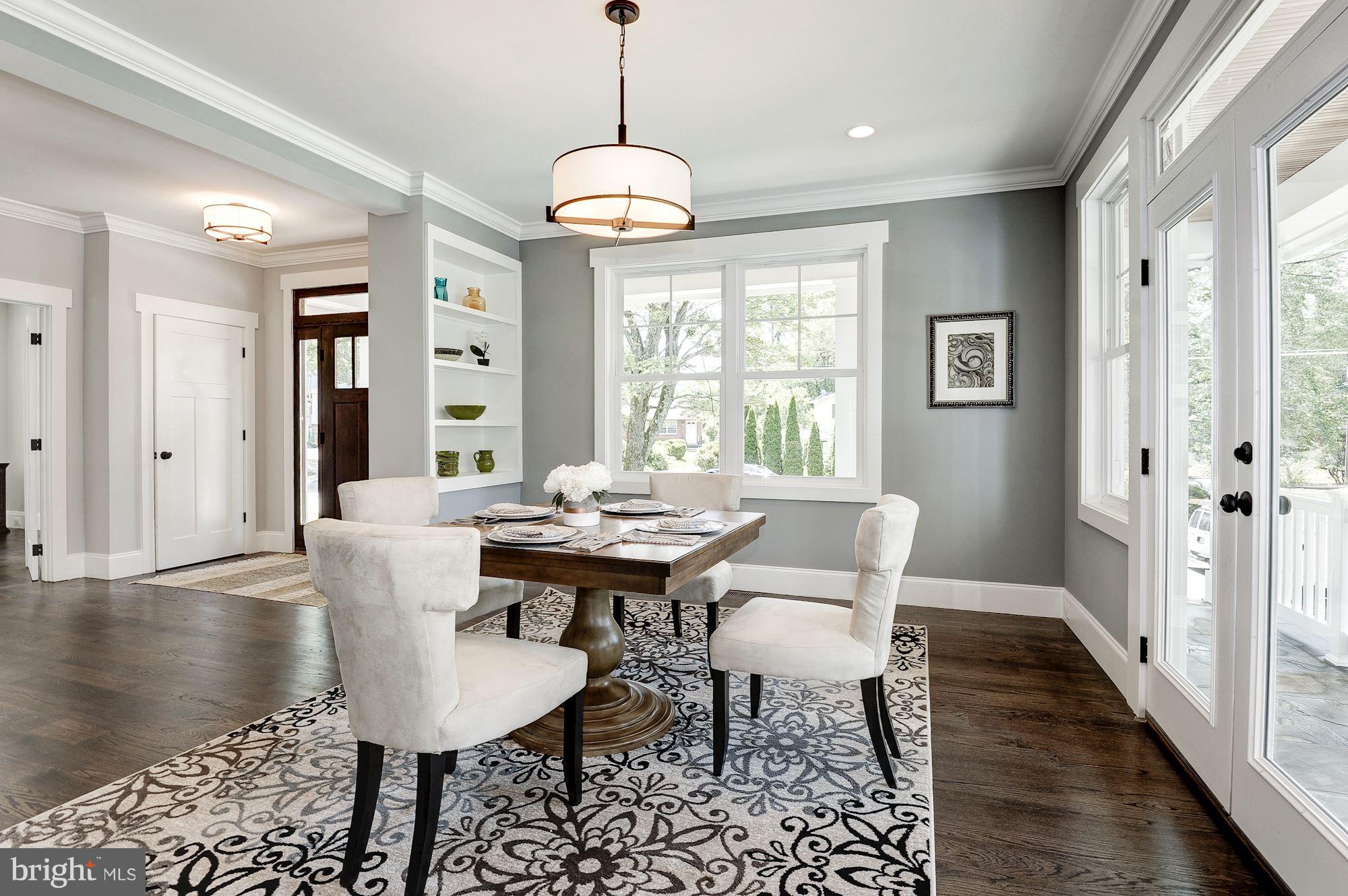 VIENNA WOODS - Residential