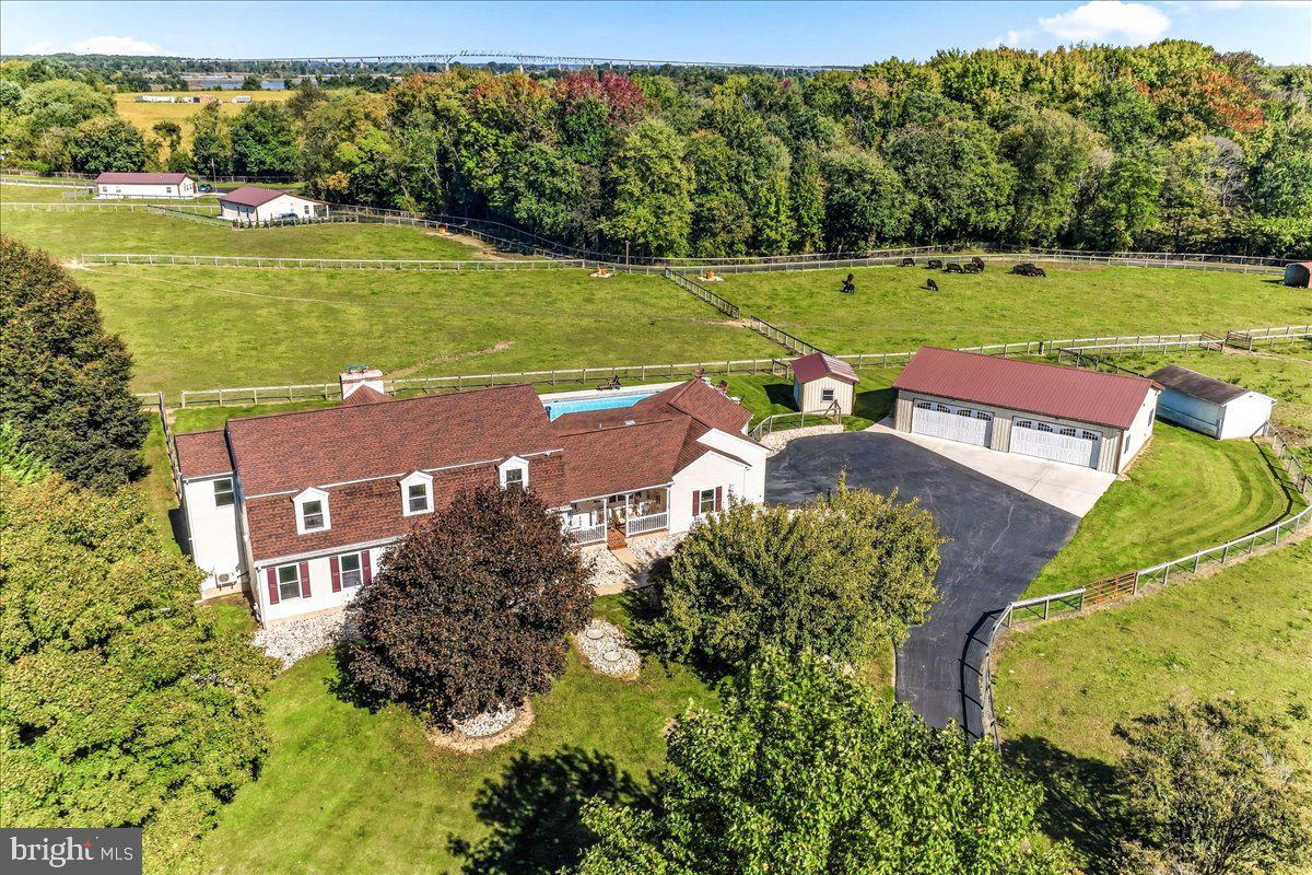 1080 DUTCH NECK ROAD
