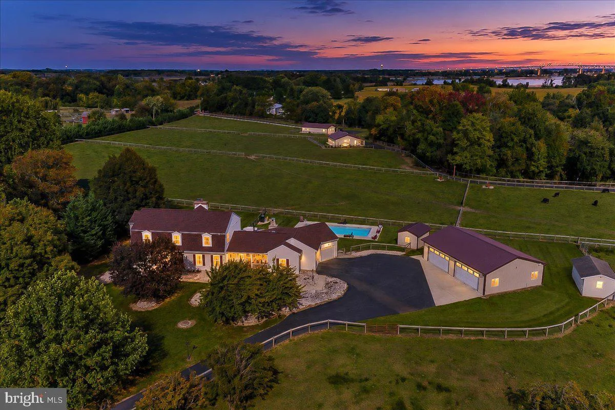 1080 Dutch Neck Road, Middletown, DE 19709