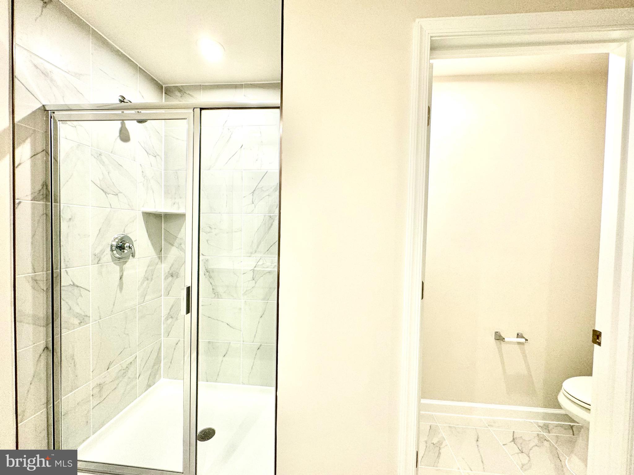 PRESIDENTS POINTE - Residential