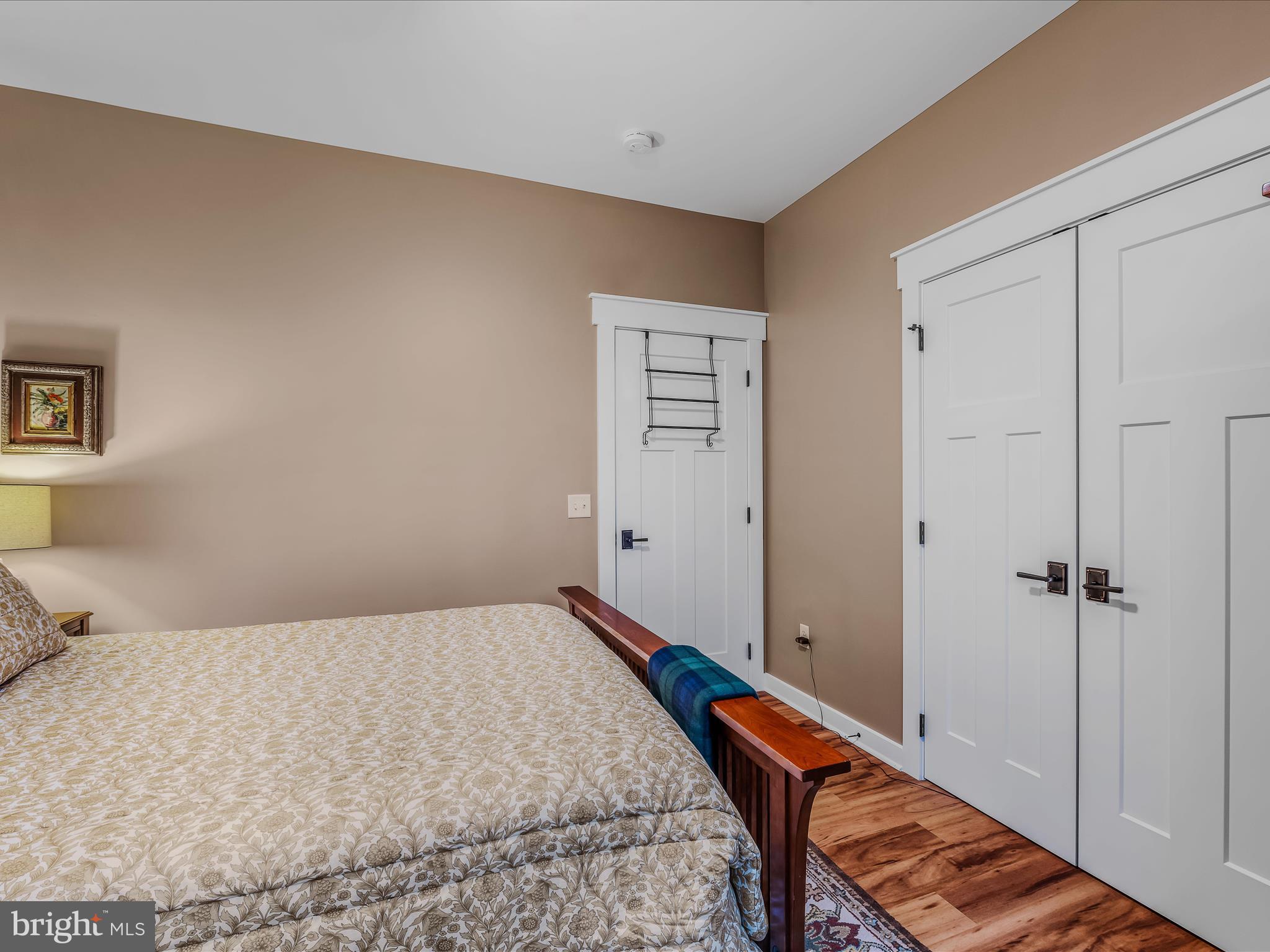 FERNBANK - Residential